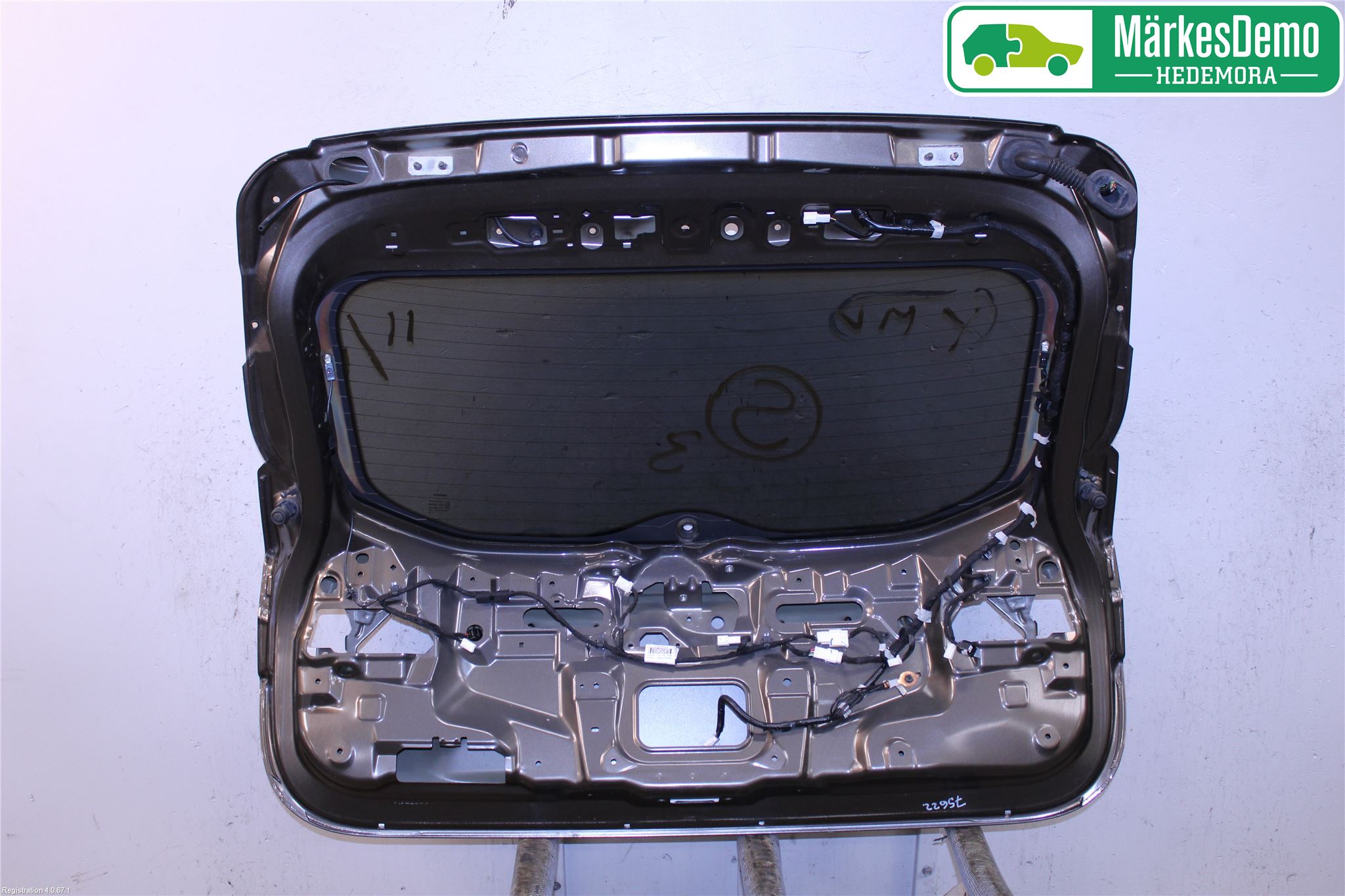 Nissan QASHQAI 14-17 Baklucka Kombi
