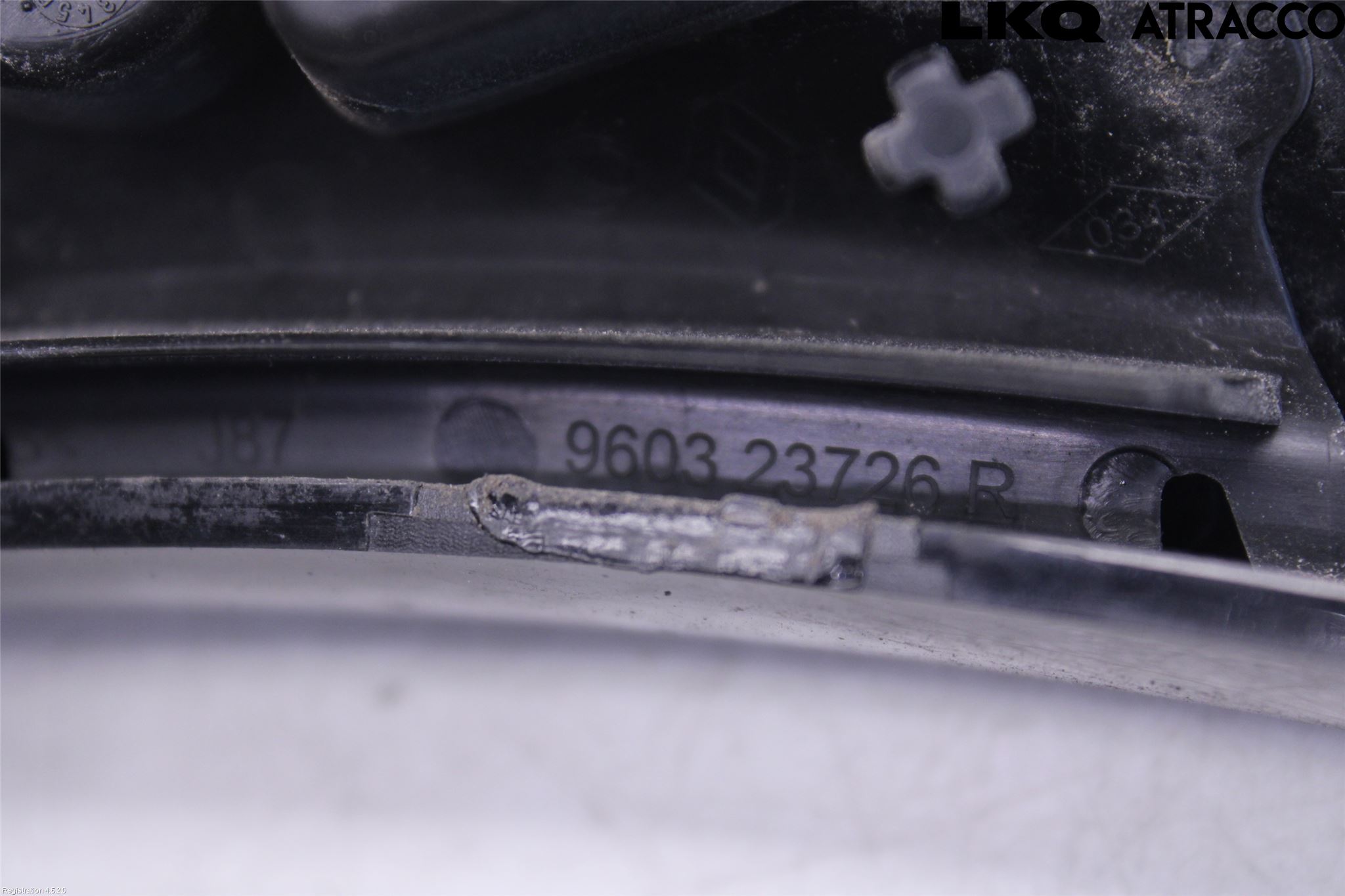 Renault CAPTUR 13-19 Spoiler Baklucka