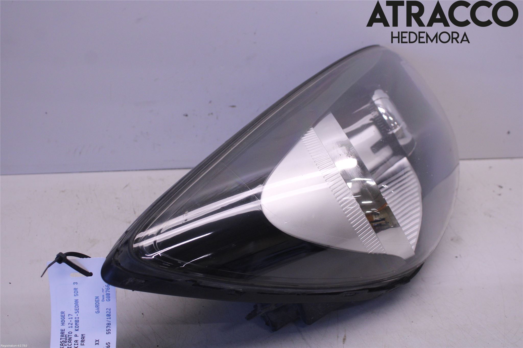 Kia PICANTO 12-17 Strålkastare Höger