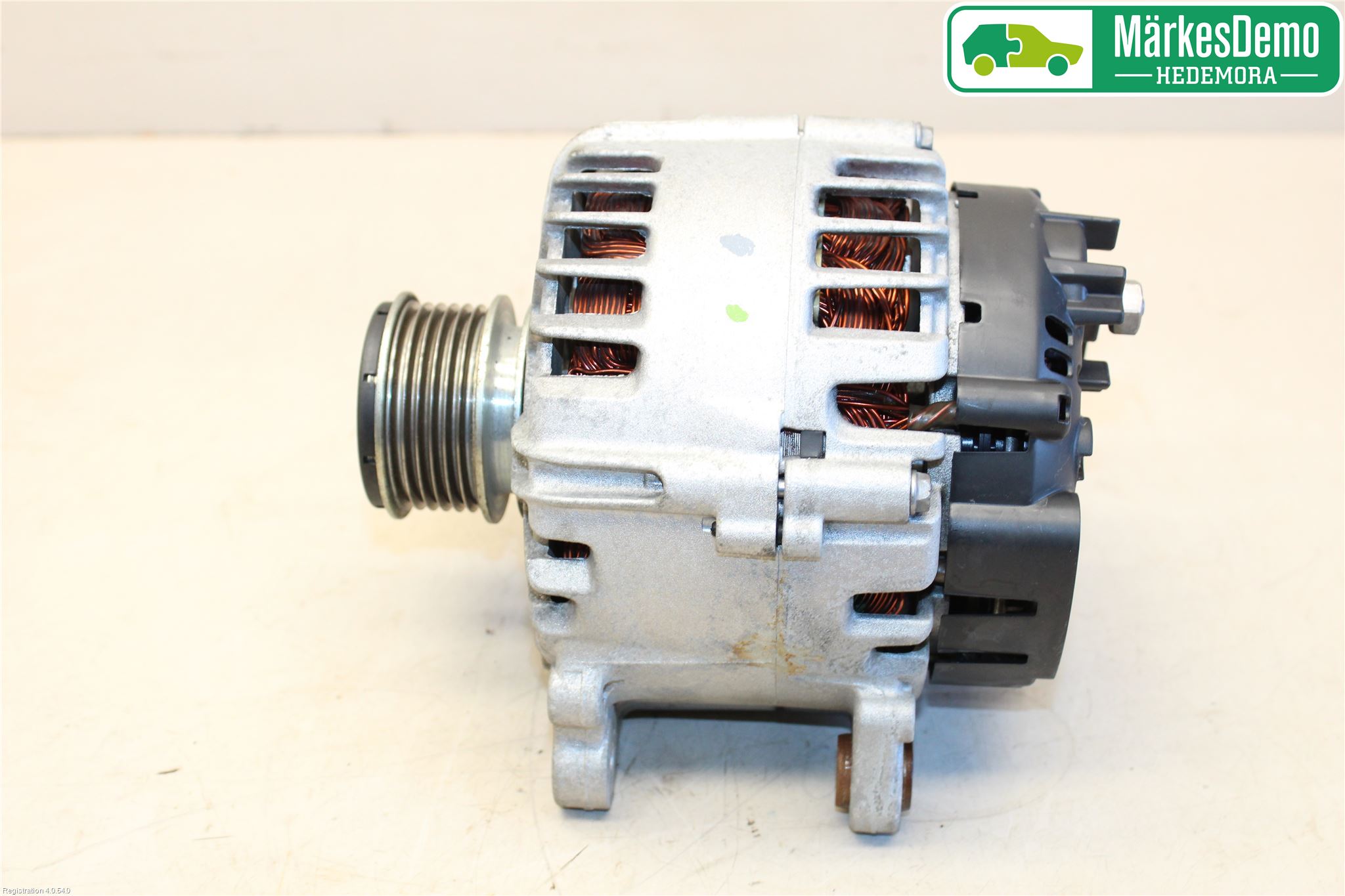 Volkswagen VW GOLF VI 09-13 Generator