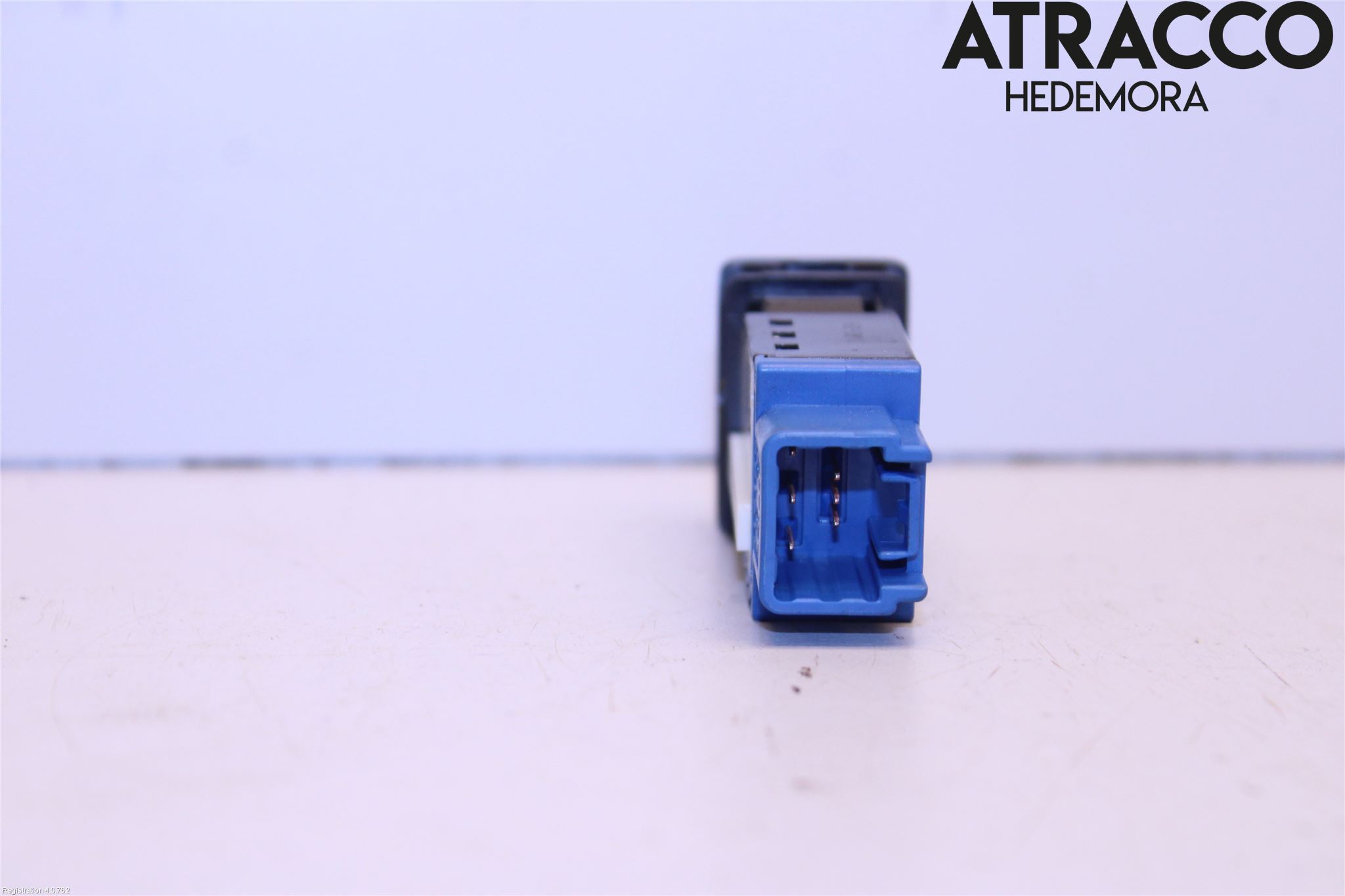 Toyota AURIS 13-19 Strömställare Stolvärme