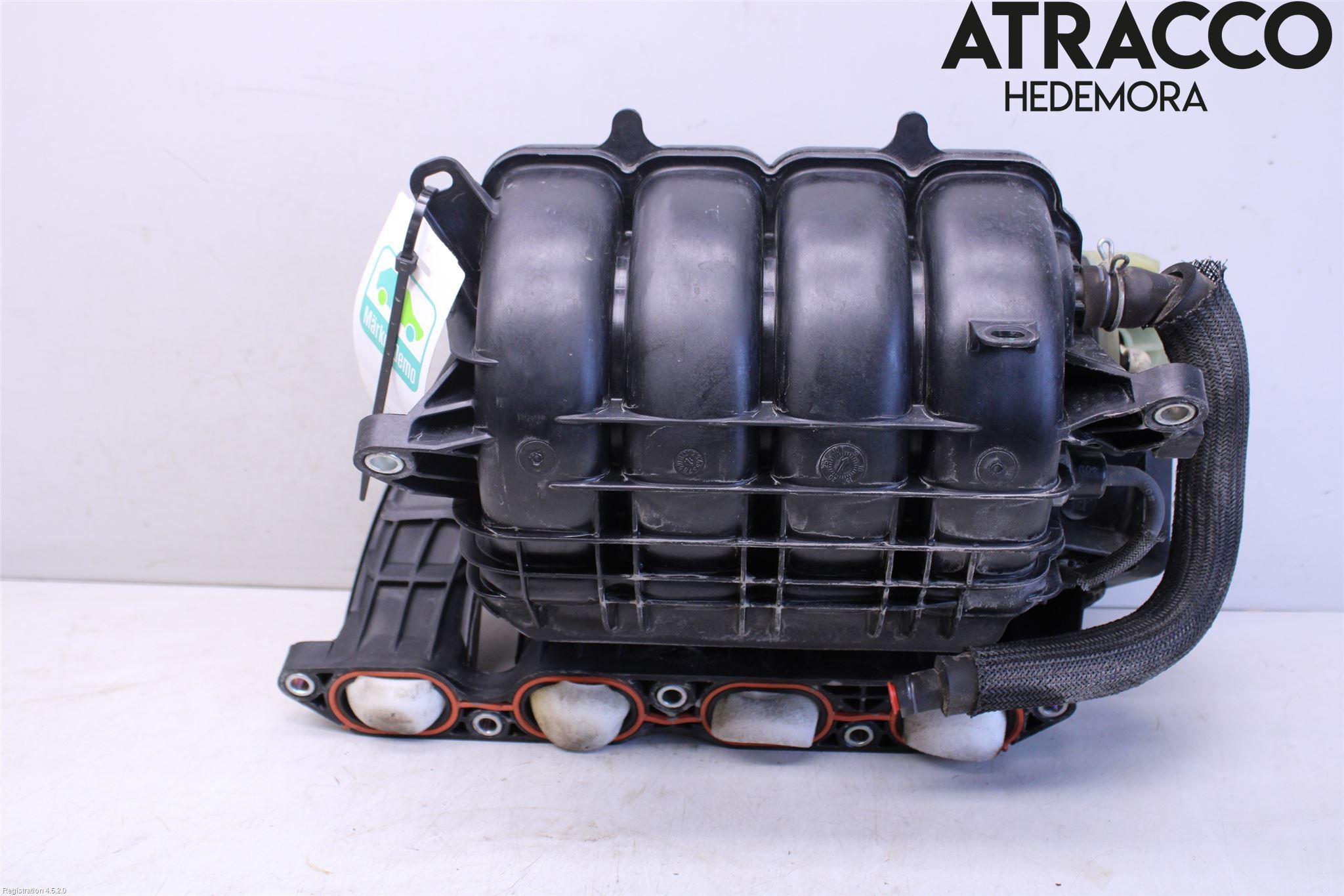 Toyota AURIS 13-19 Grenrör Insug