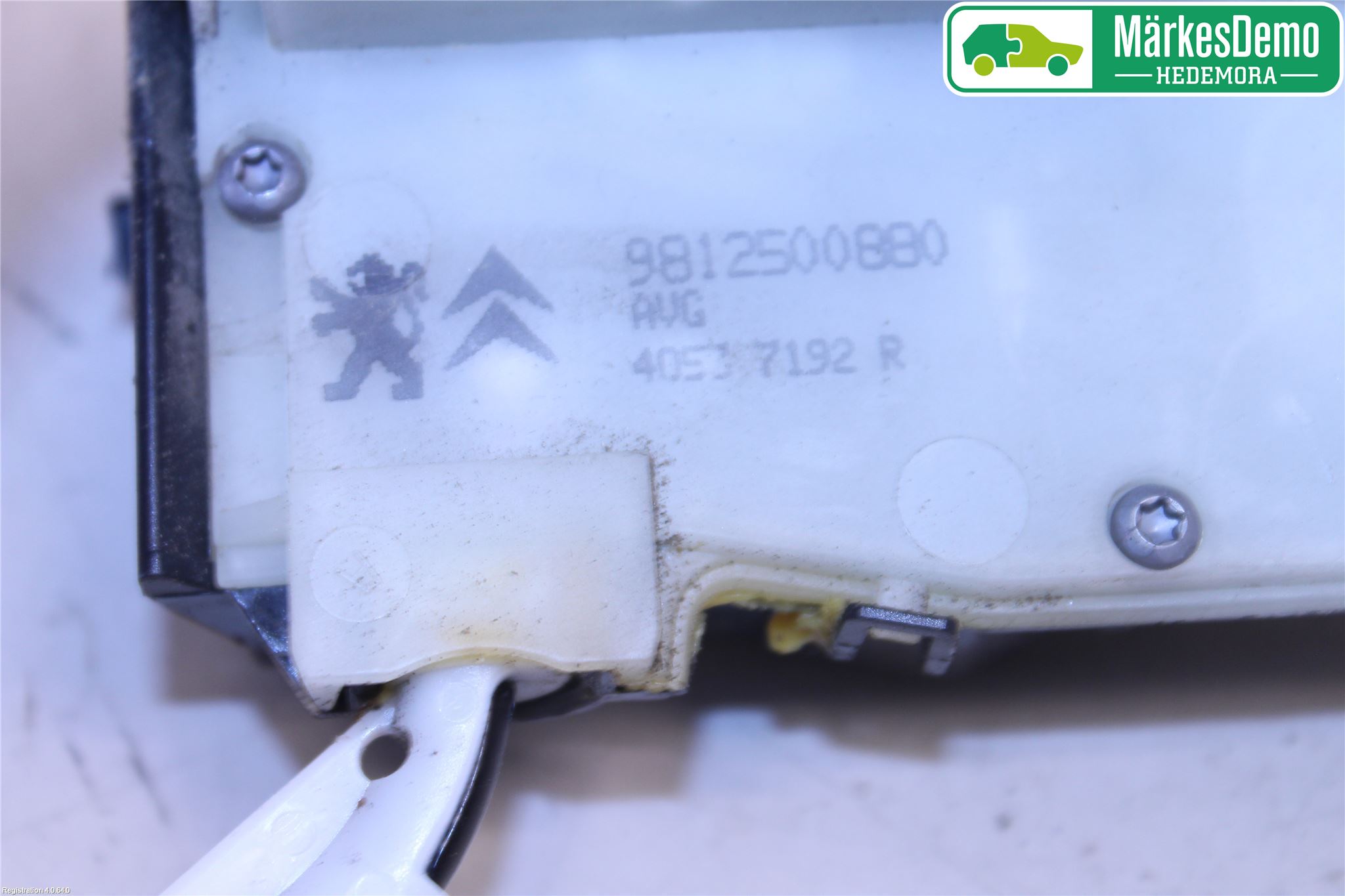 Peugeot 2008 13-20 Låskista-Dörrlås