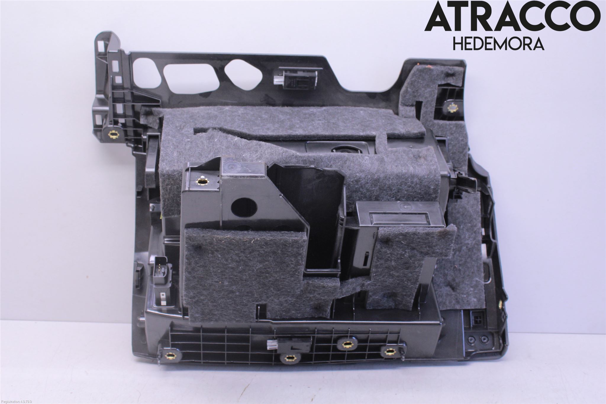 Audi Q7/SQ7 Handskfack