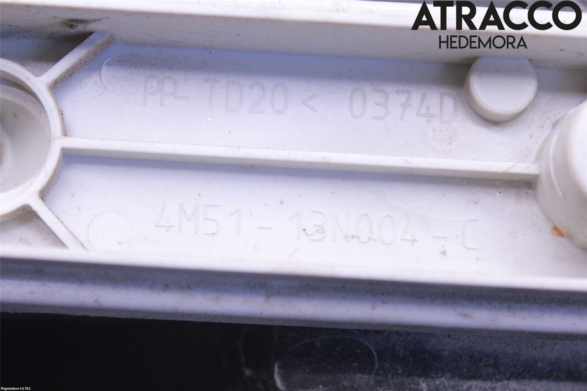 Ford FOCUS     04-07 Bakljus Höger