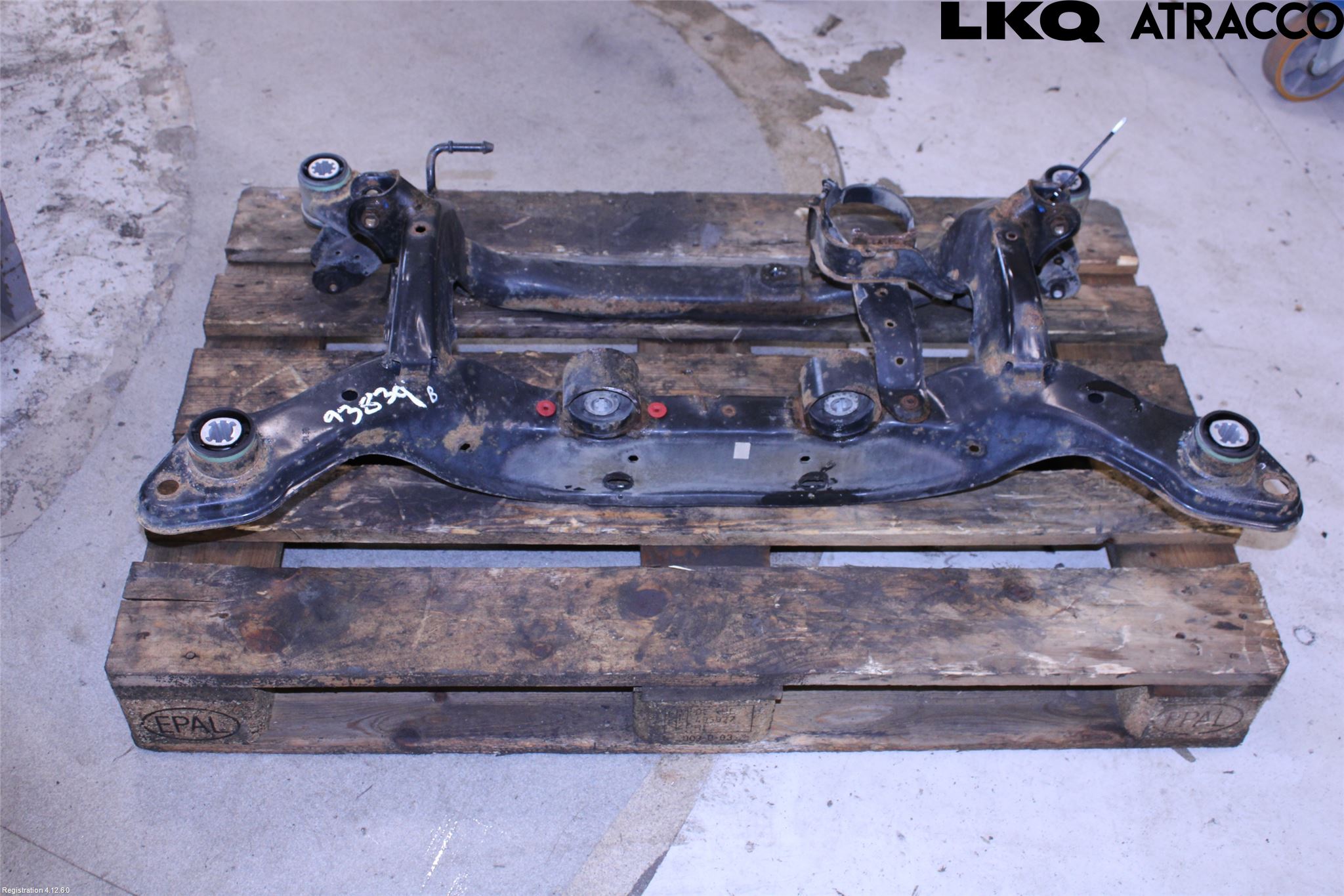 Volvo V60 14-18 Bakaxelbalk