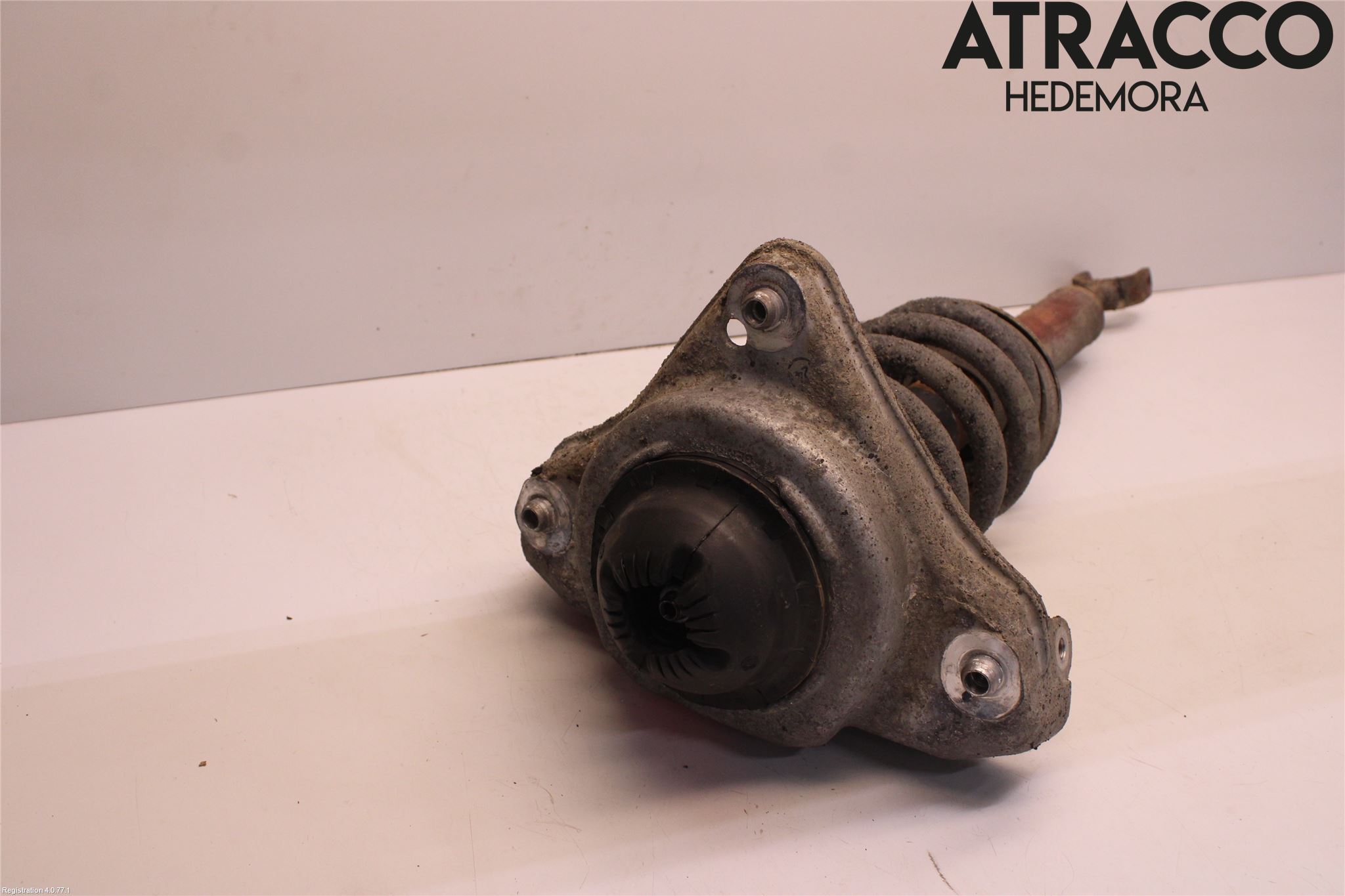 Audi A6/S6     05-11 Fjäderben Fram Vänster