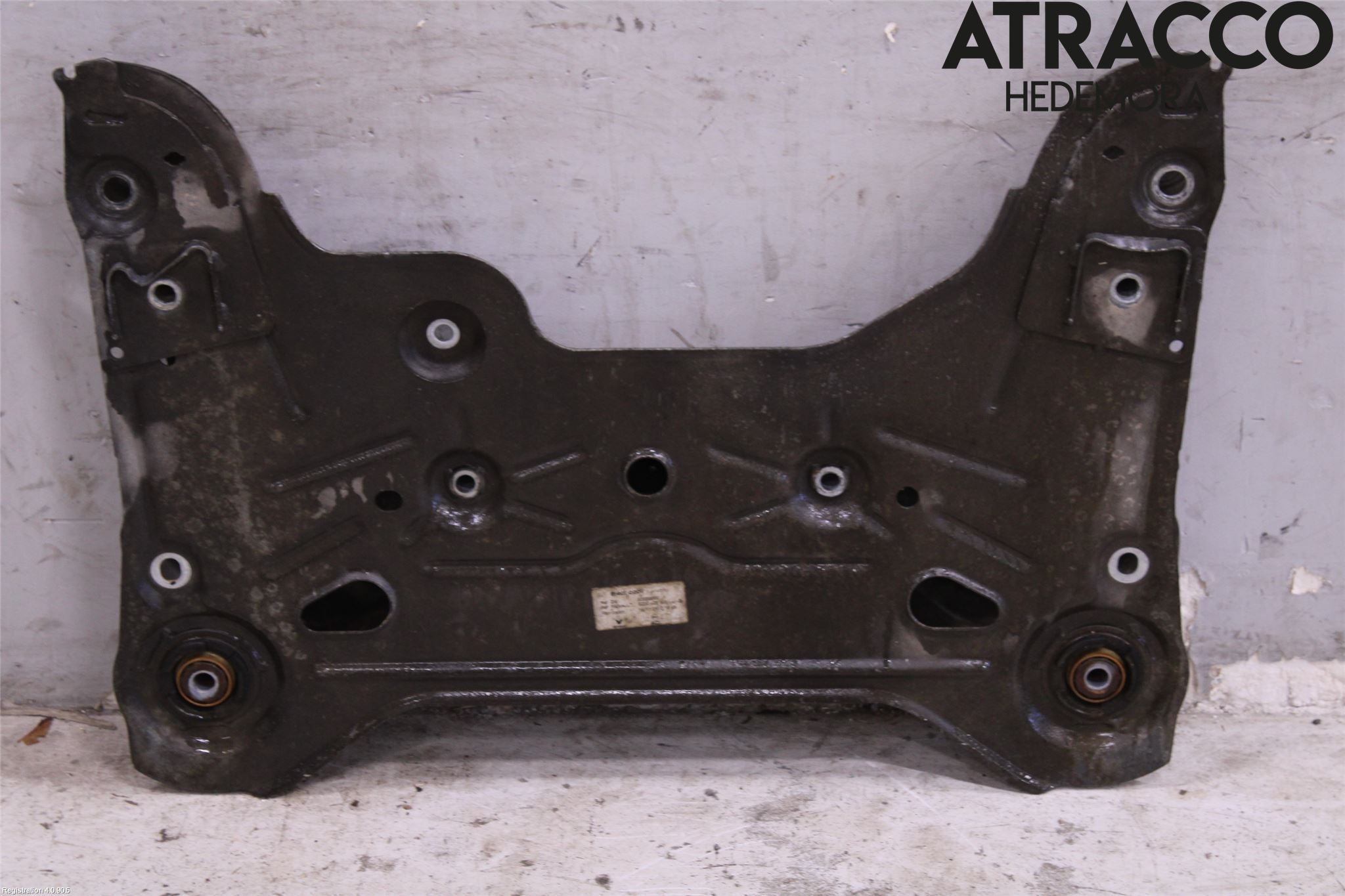 Opel VIVARO 01-14 Framvagnsbalk