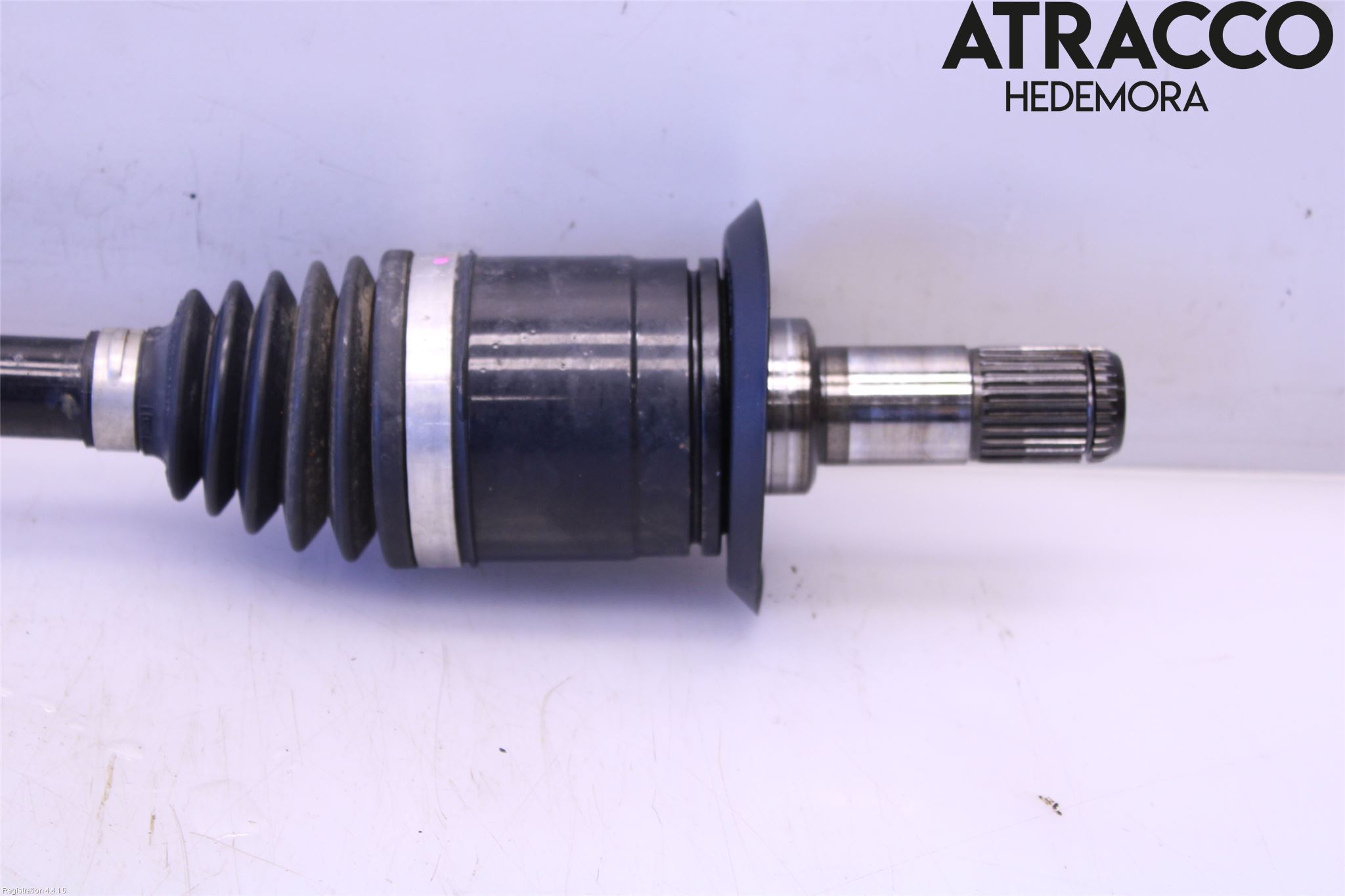 BMW 3 F30/F31/F80 12-19 Drivaxel Bak Höger