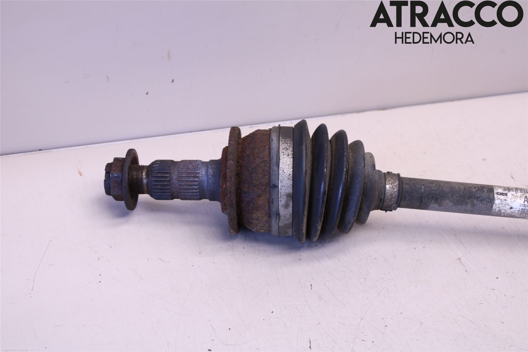 Opel INSIGNIA 09-16 Drivaxel Bak Vänster