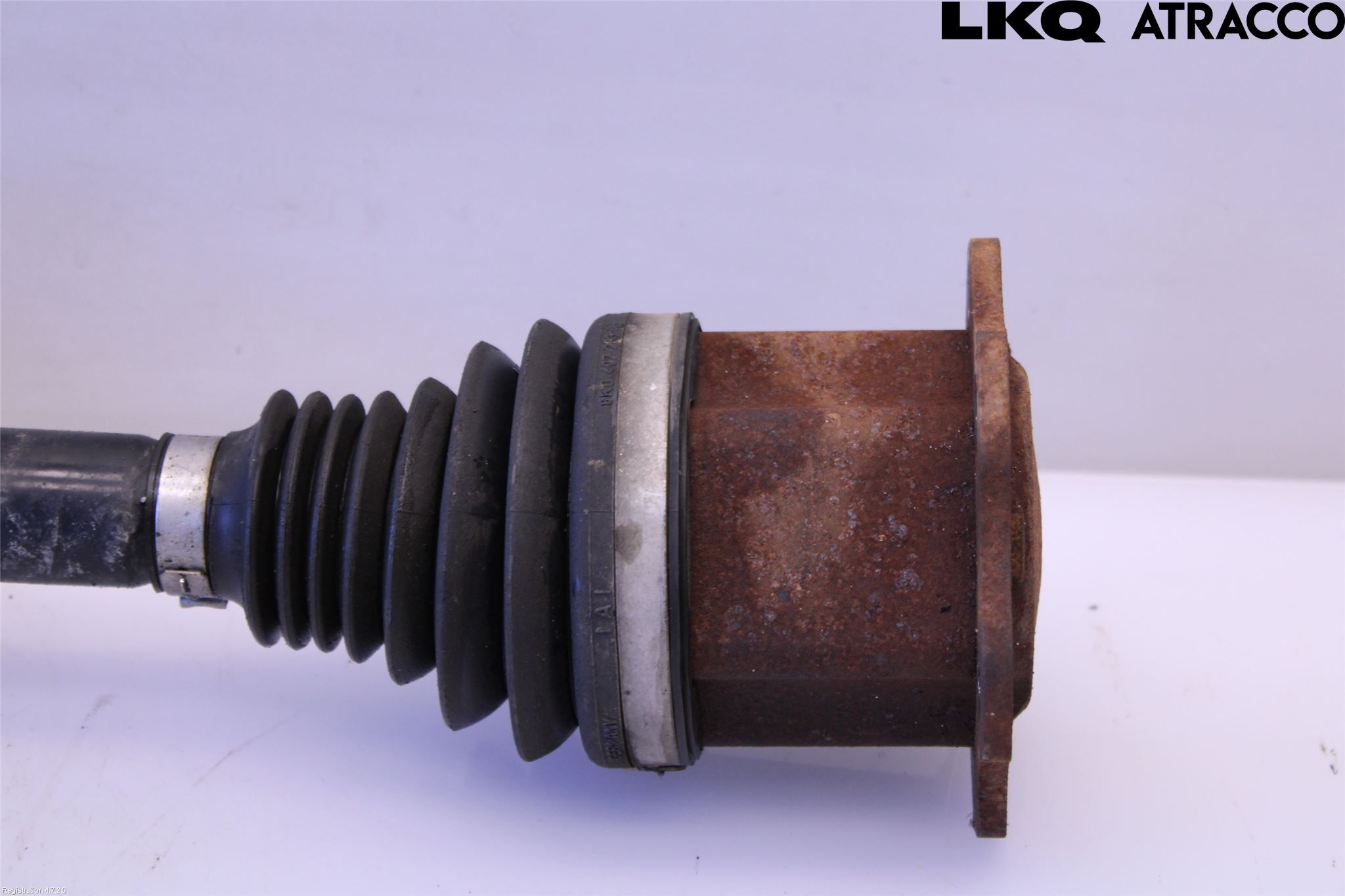 Audi A4/S4 08-11 Drivaxel Fram Vänster