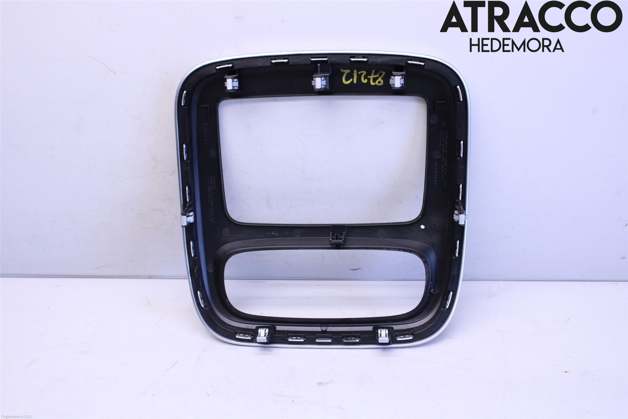 Renault TRAFIC/E-TECH 15- Instrument-Radio Sarg