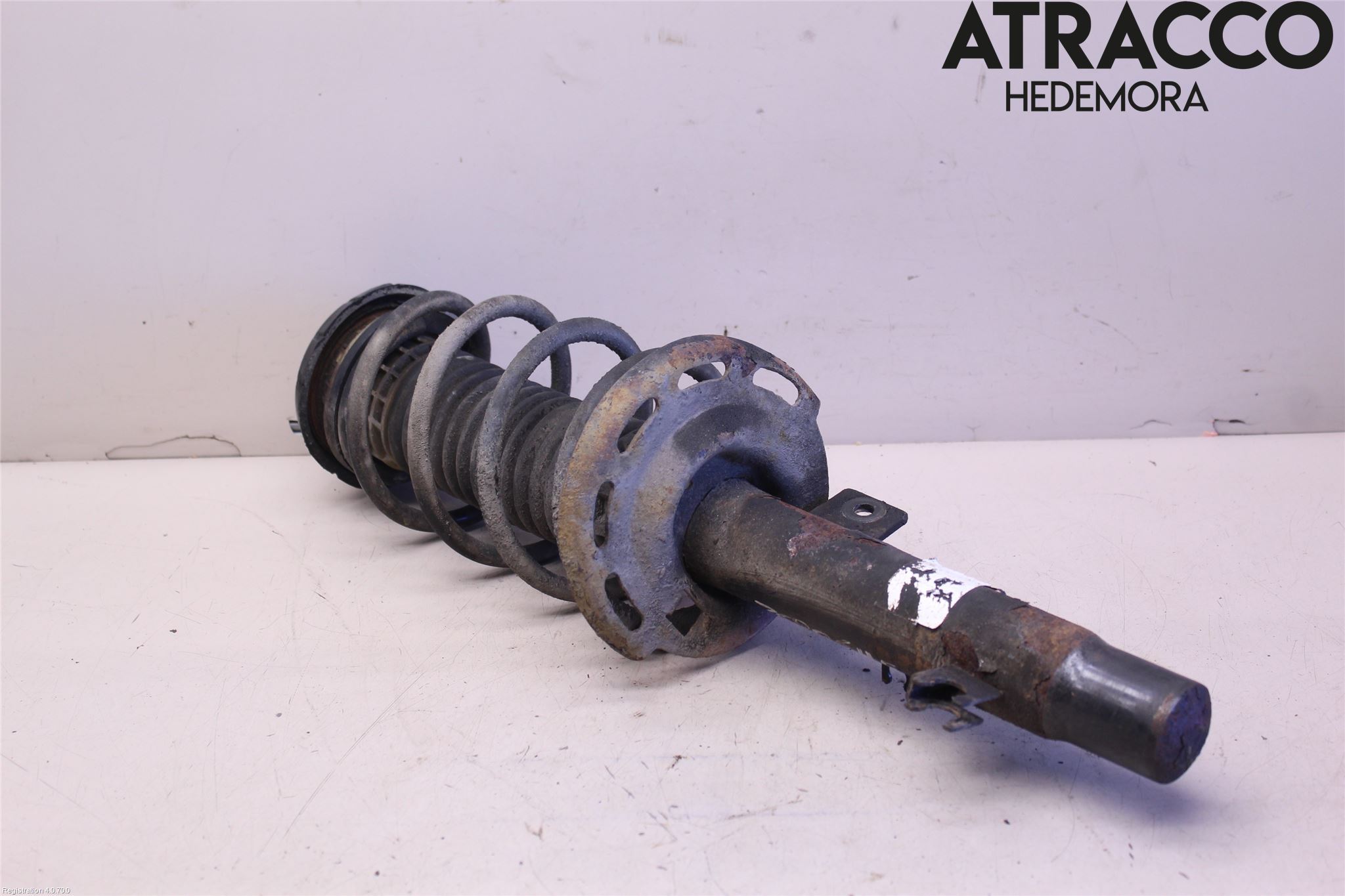 Citroen C3 10-17 Fjäderben Fram Höger