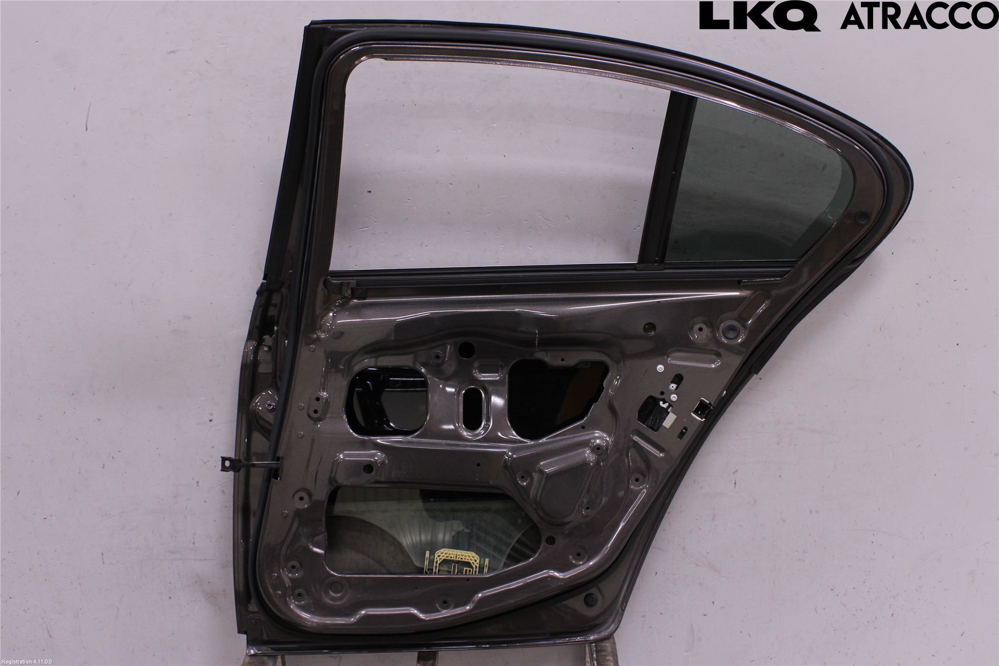 BMW 5 F10/F11/F18 09-17 Dörr Bak Höger