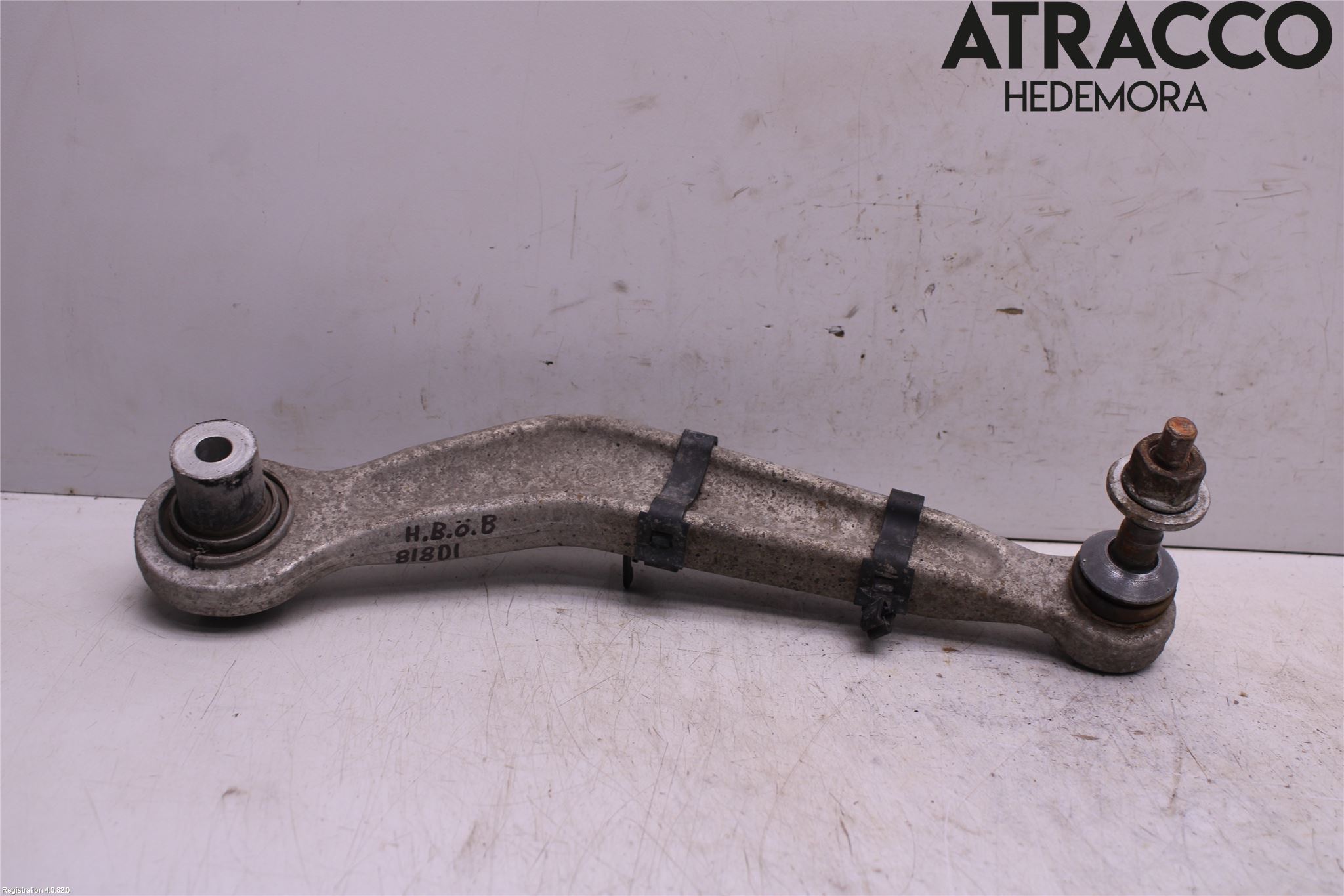 BMW 5 E60/61 Sed/Tou 02-10 Bärarm Bak Övre Höger