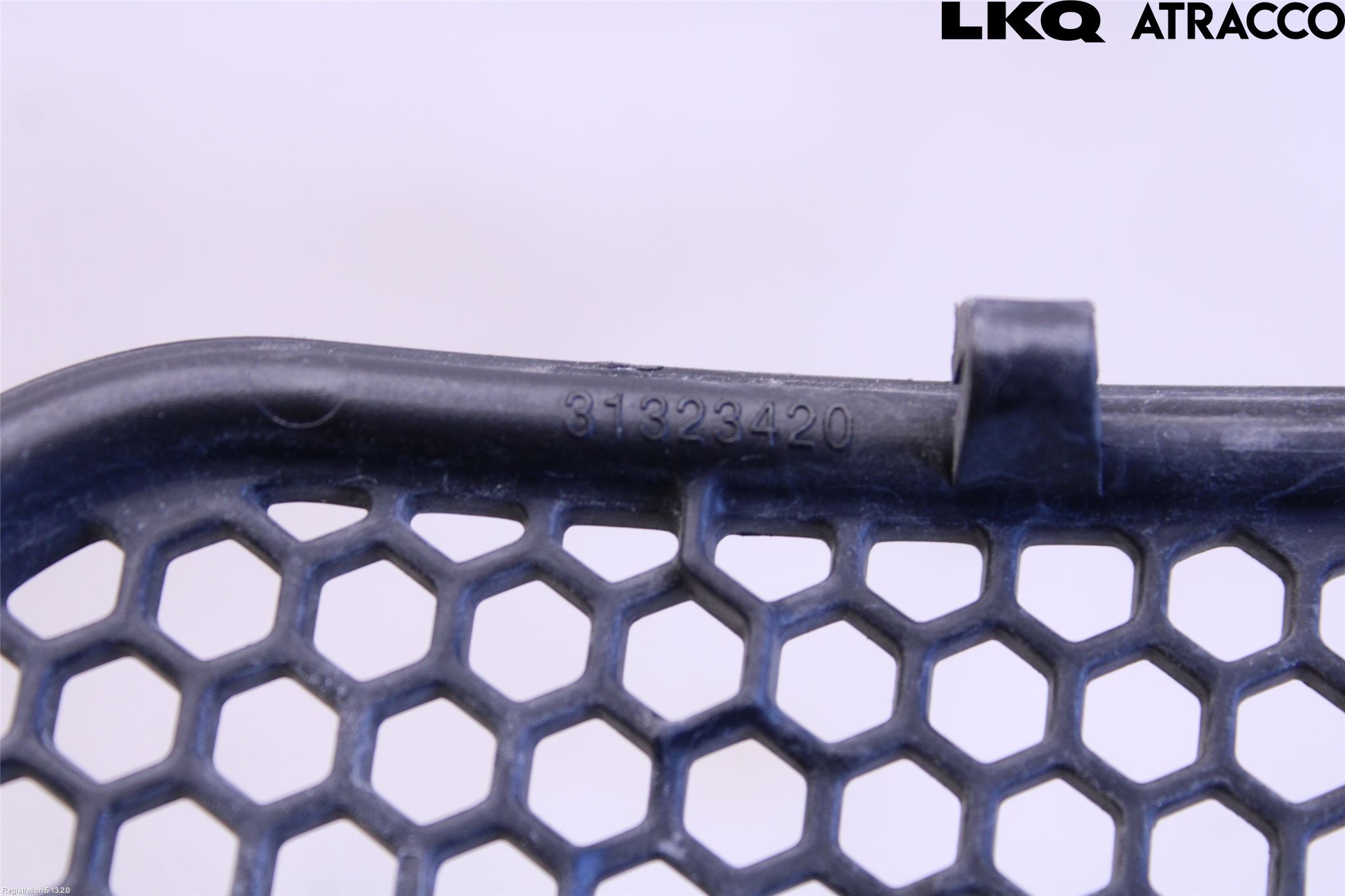 Volvo V60 14-18 Torpedplåt-Torpedplast