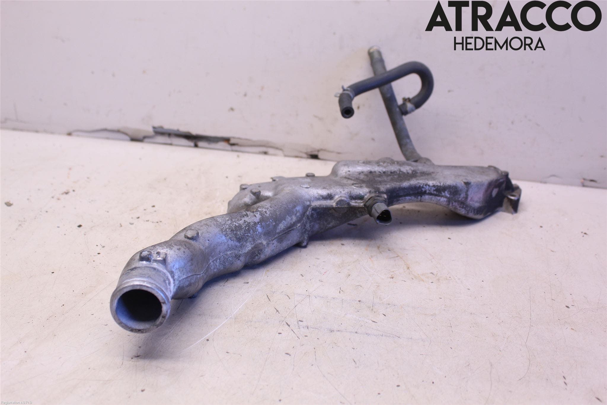 Subaru IMPREZA II  03-05 Kylarslang Fäst På Motor