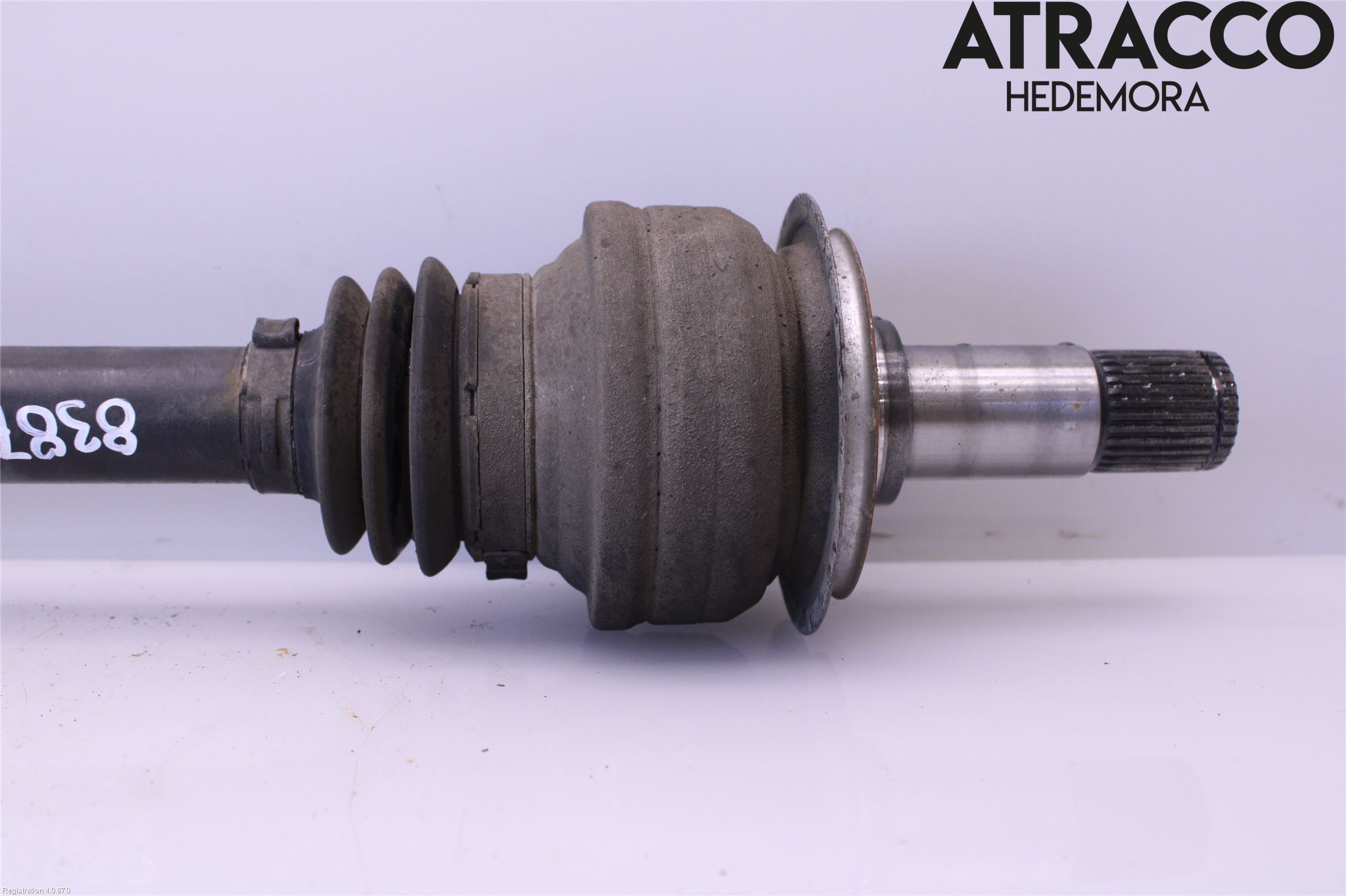 Mercedes-Benz MB E-KLASS (W213) 16-23 Drivaxel Bak Höger