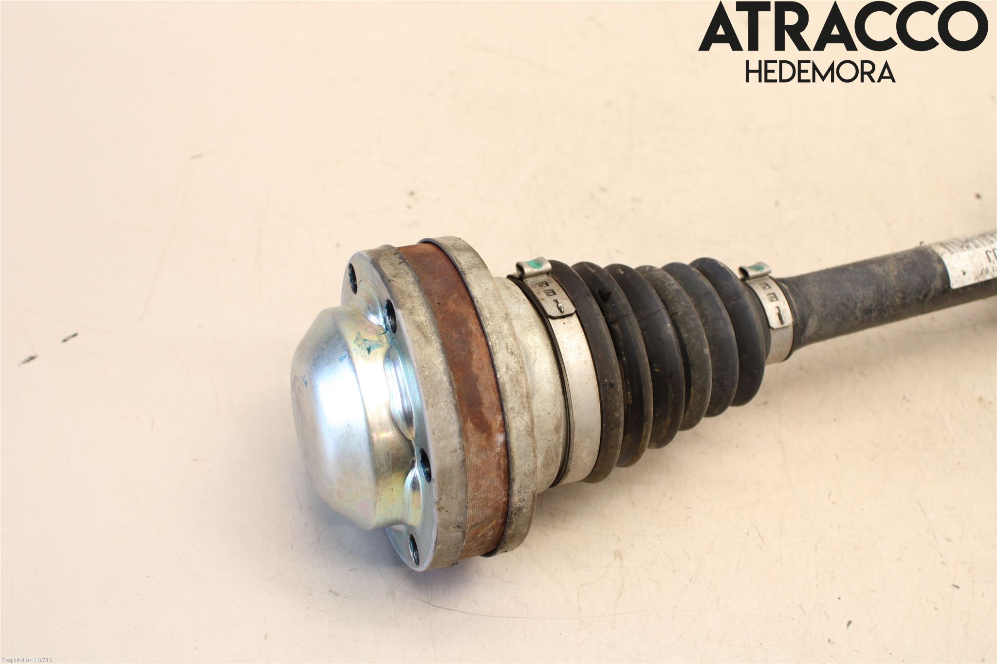 Skoda SUPERB 09-15 Drivaxel Fram Vänster