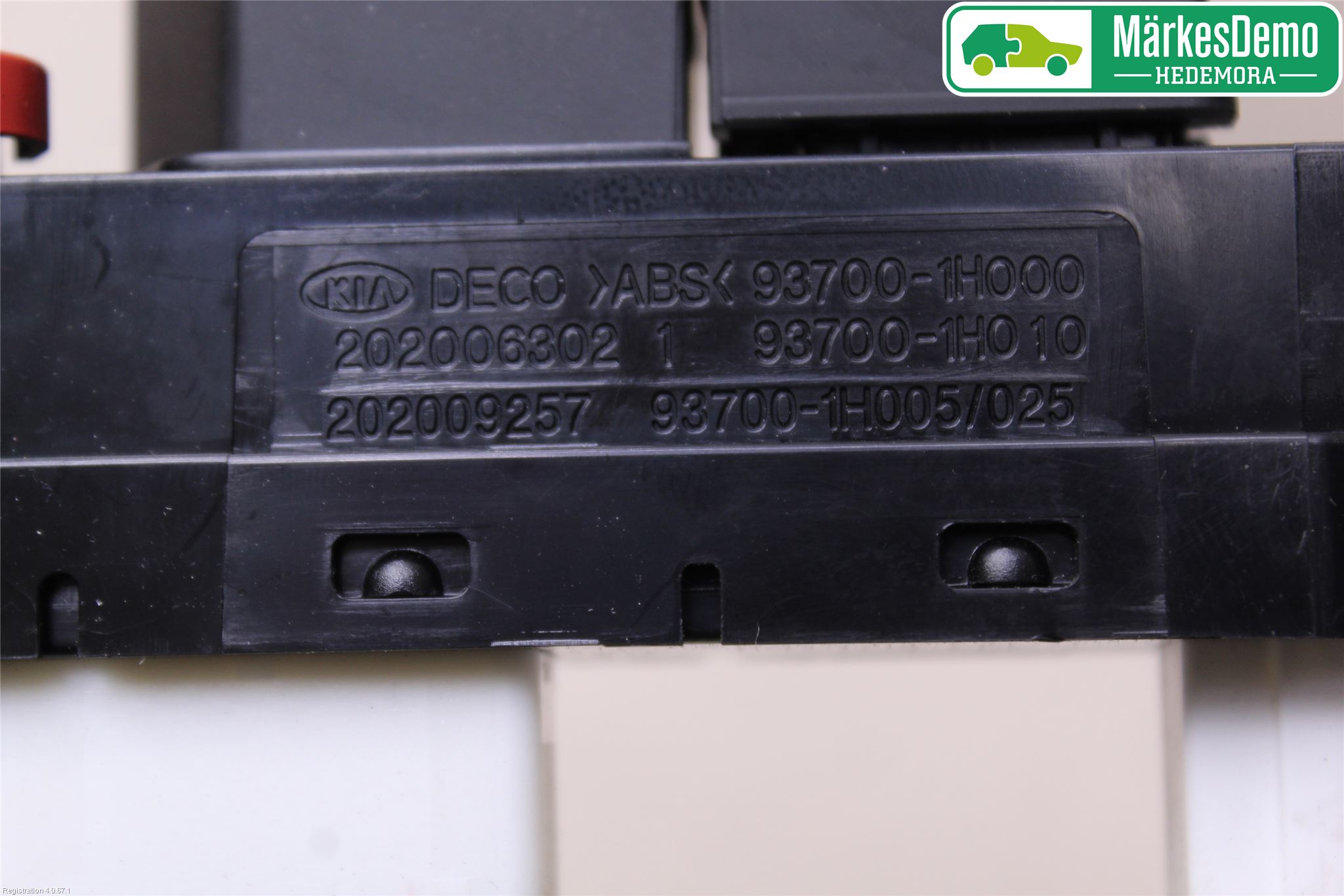 Kia CEED 06-12 Strömställare Varnings