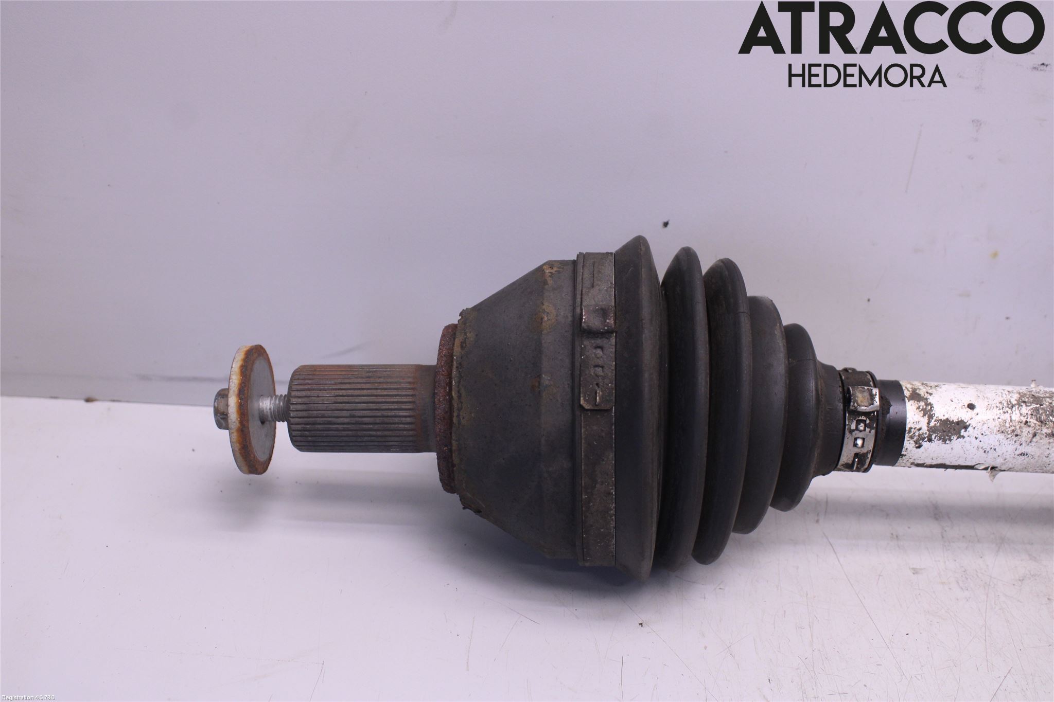 Volvo V70 08-13 Drivaxel Fram Höger