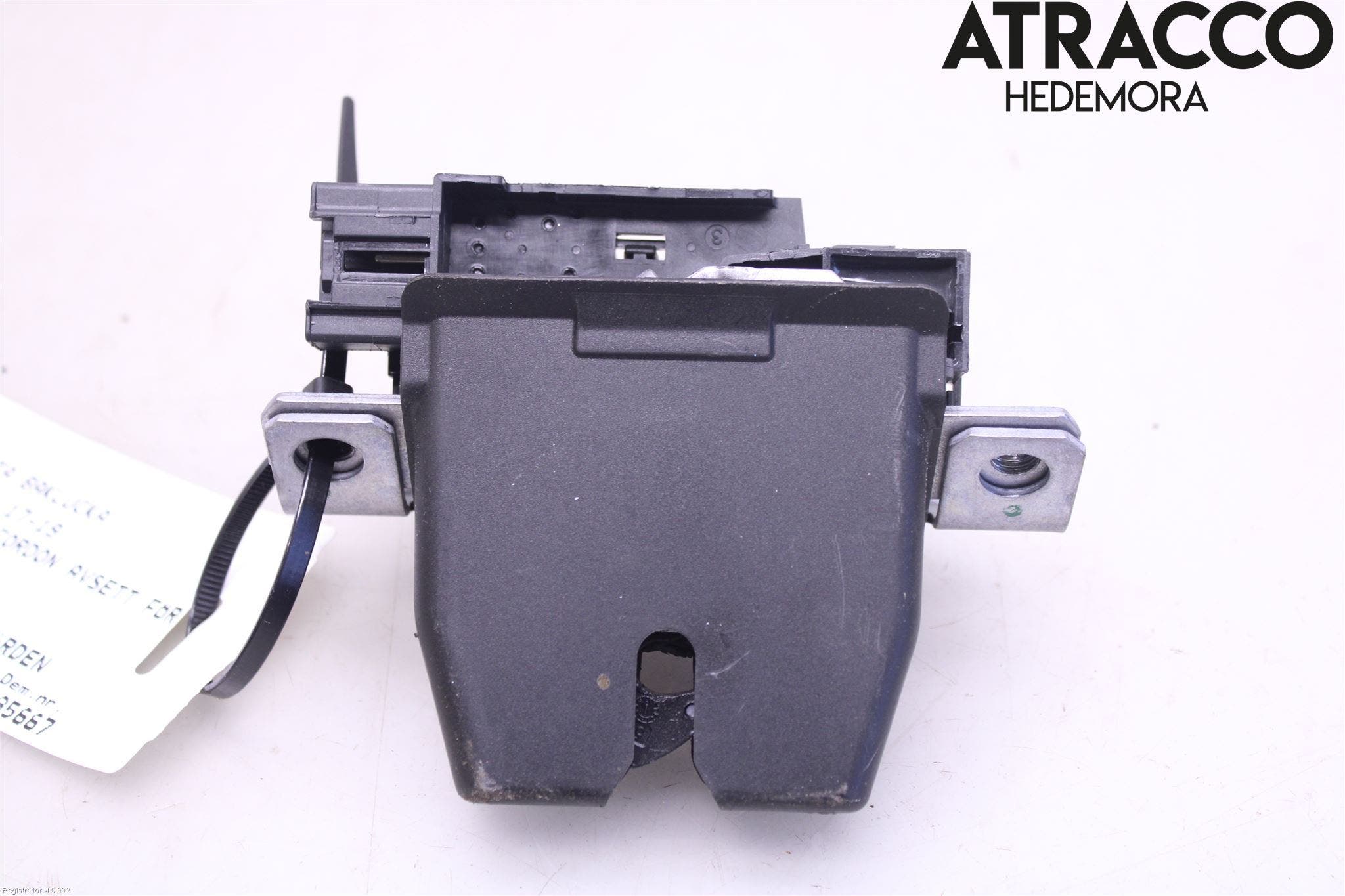 Ford KUGA 17-19 Låskista Baklucka