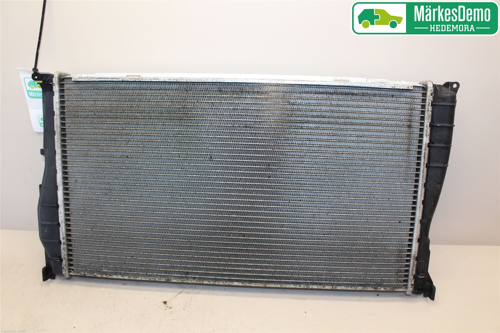 BMW 3 E90/91 SED/TOU 05-12 Kylare Aut
