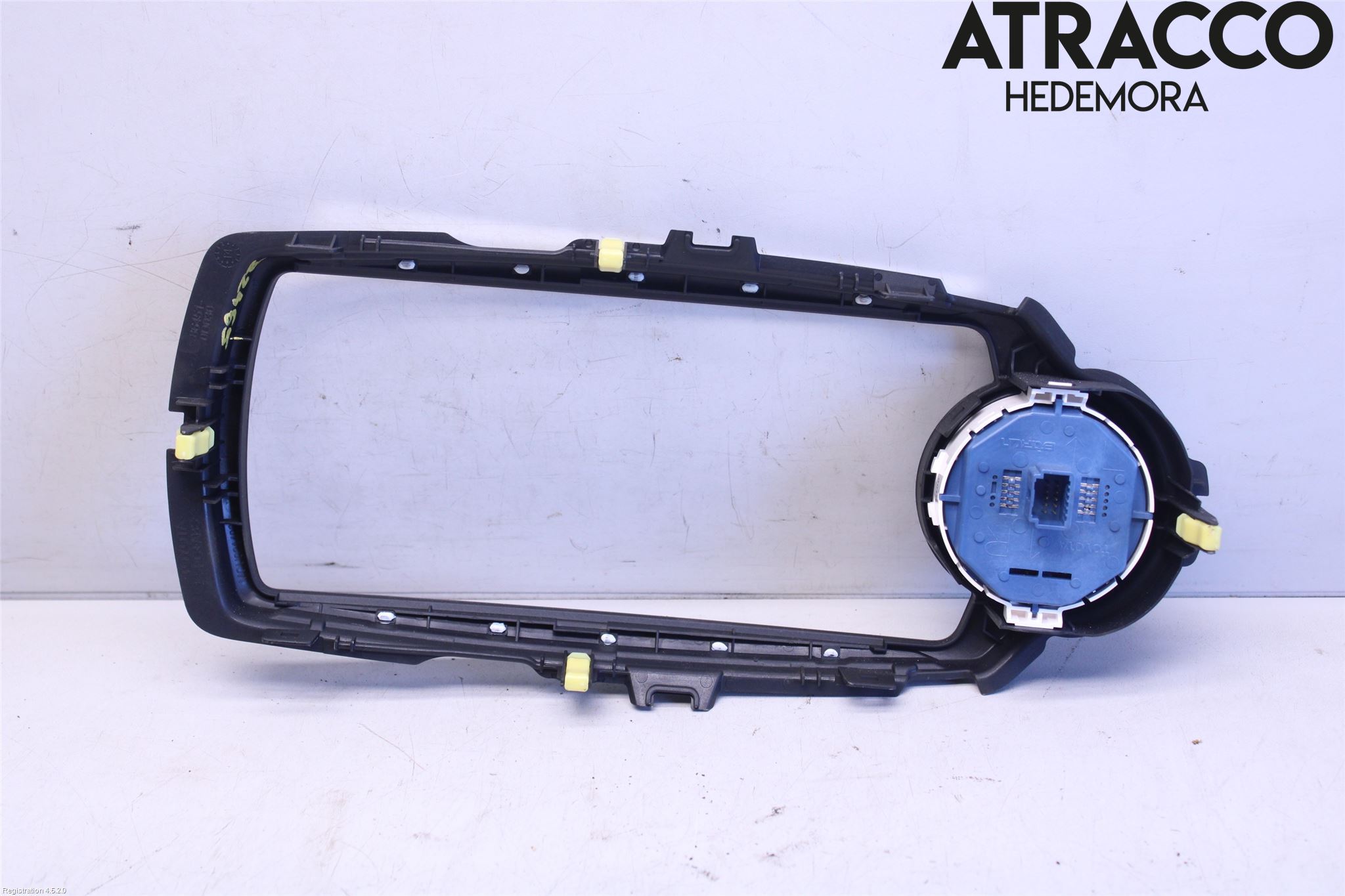 Toyota YARIS XP130 15-20 Instrument-Radio Sarg