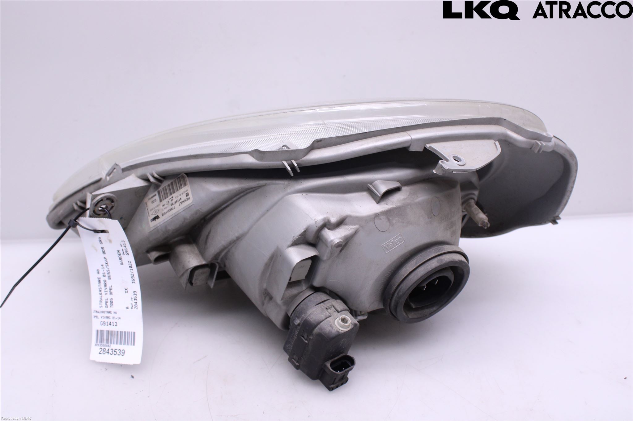 Opel VIVARO 01-14 Strålkastare Höger