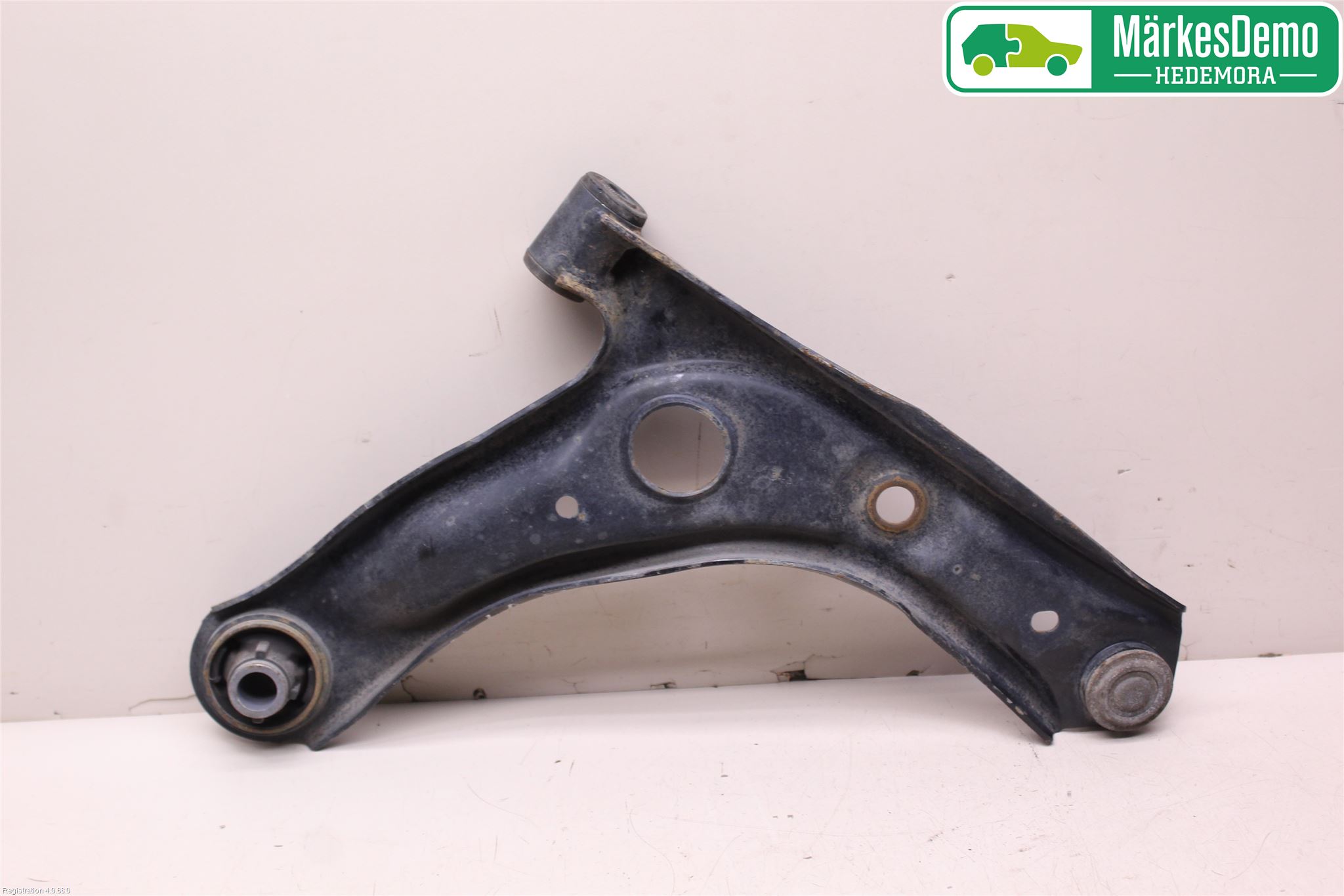Toyota AYGO 15-21 Bärarm Fram Undre Vä