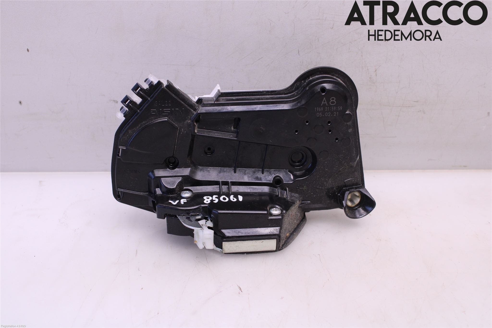 Toyota HILUX 16- Låskista-Dörrlås