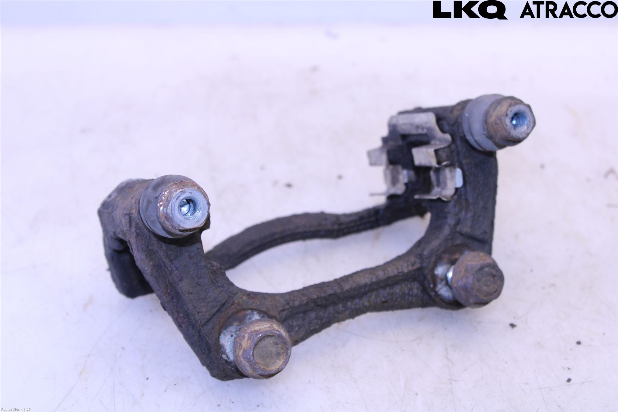 Nissan NOTE E11 06-14 Bromsokshållare