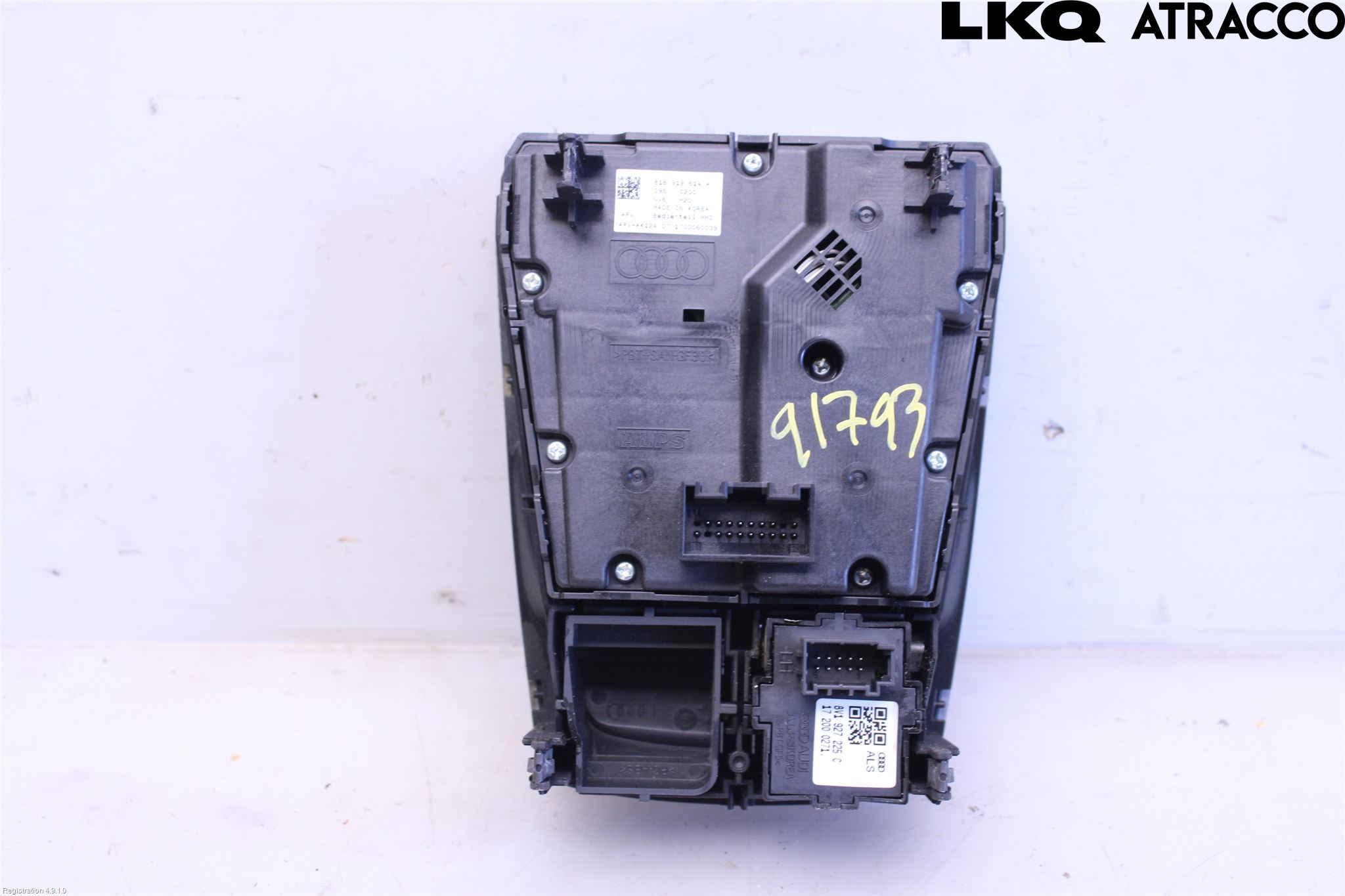 Audi Q2/SQ2 17- Strömställare Färddator