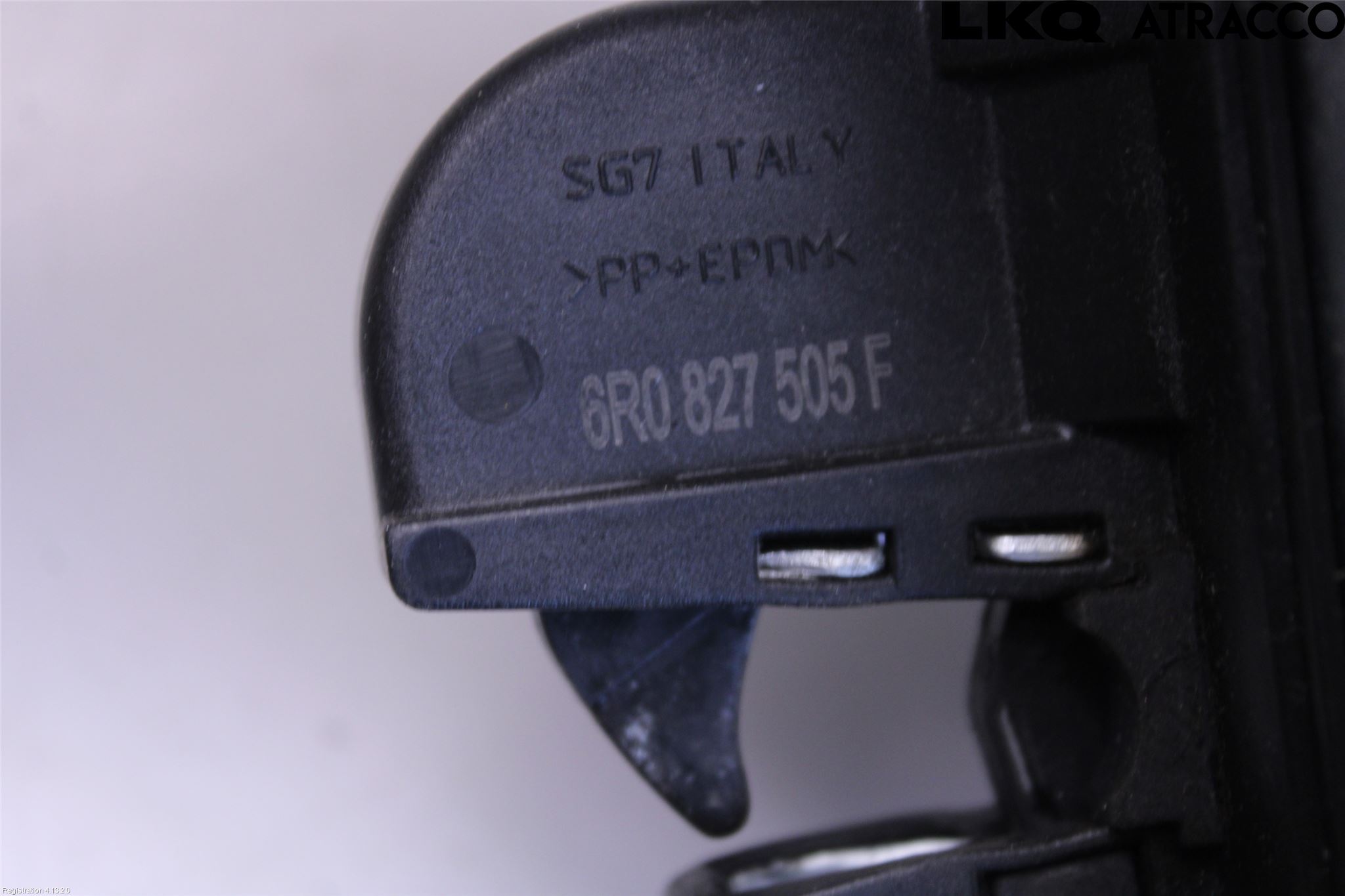 Volkswagen VW POLO 10-17 Låskista Baklucka