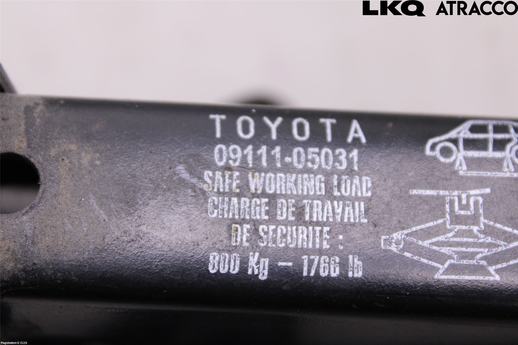 Toyota AURIS 07-09 Domkraft