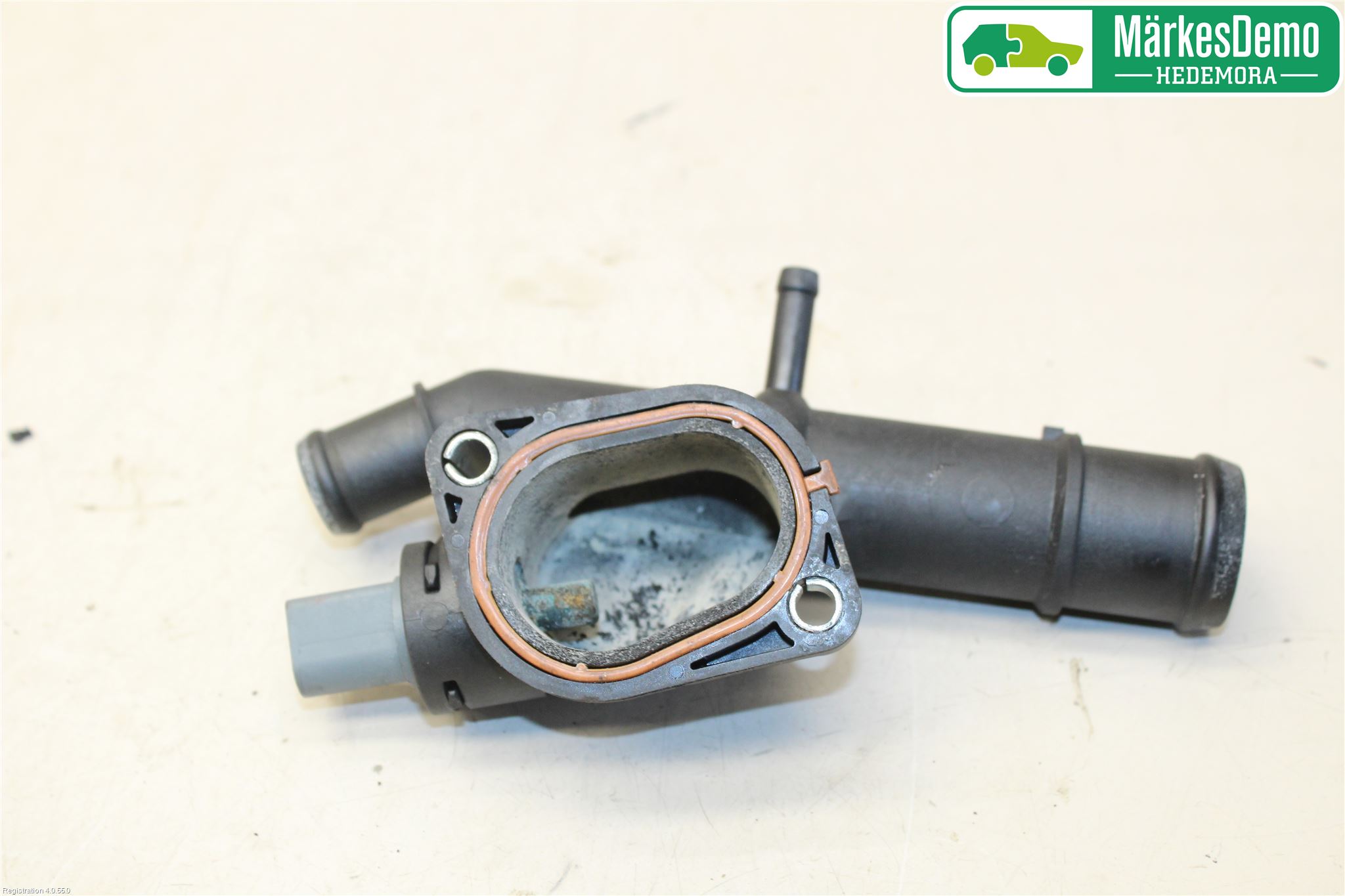 Volkswagen VW GOLF VI 09-13 Termostathus-Lock