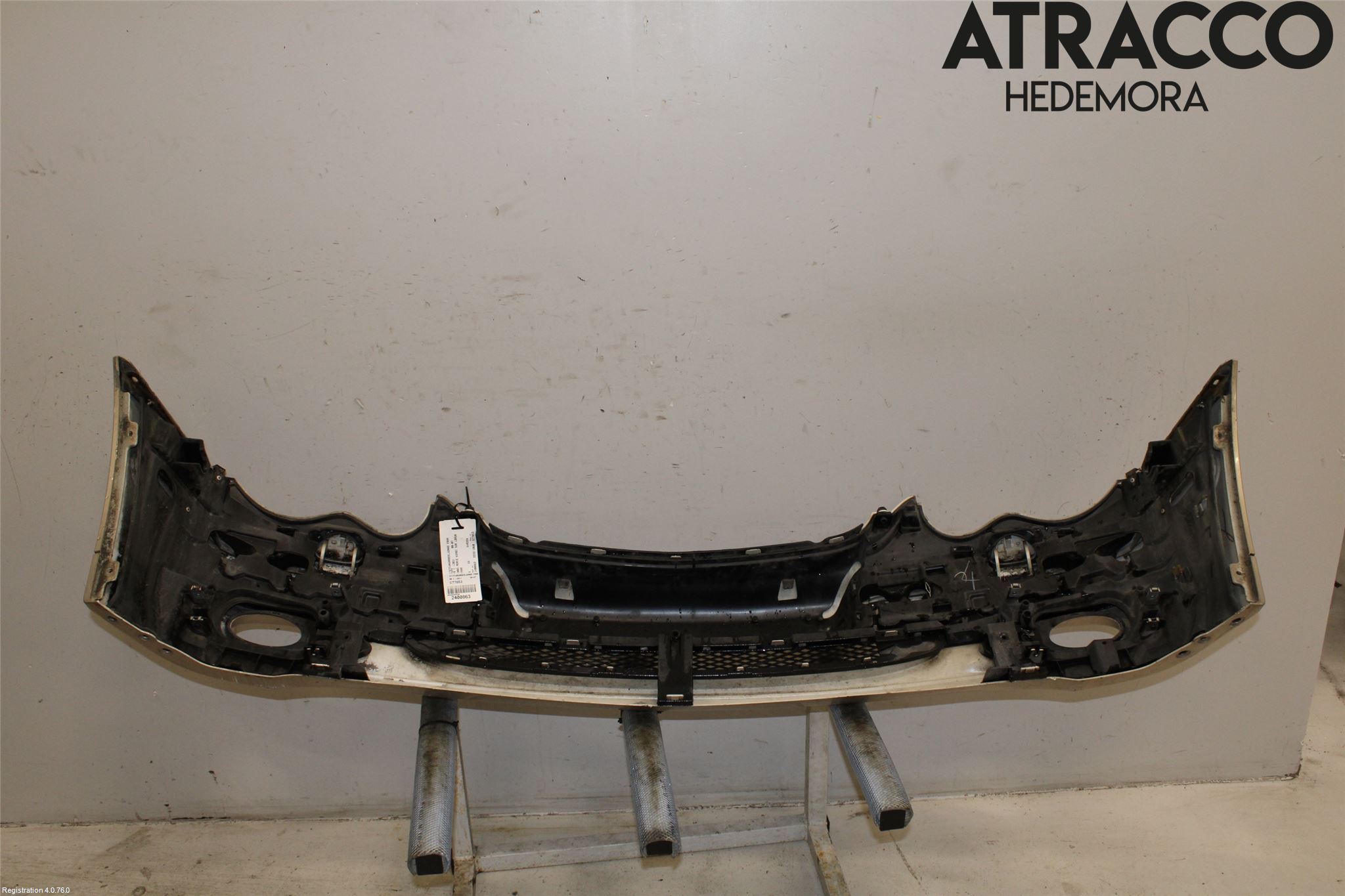 Mercedes-Benz MB C (203) 00-07 Stötfångarbeklädnad Fram