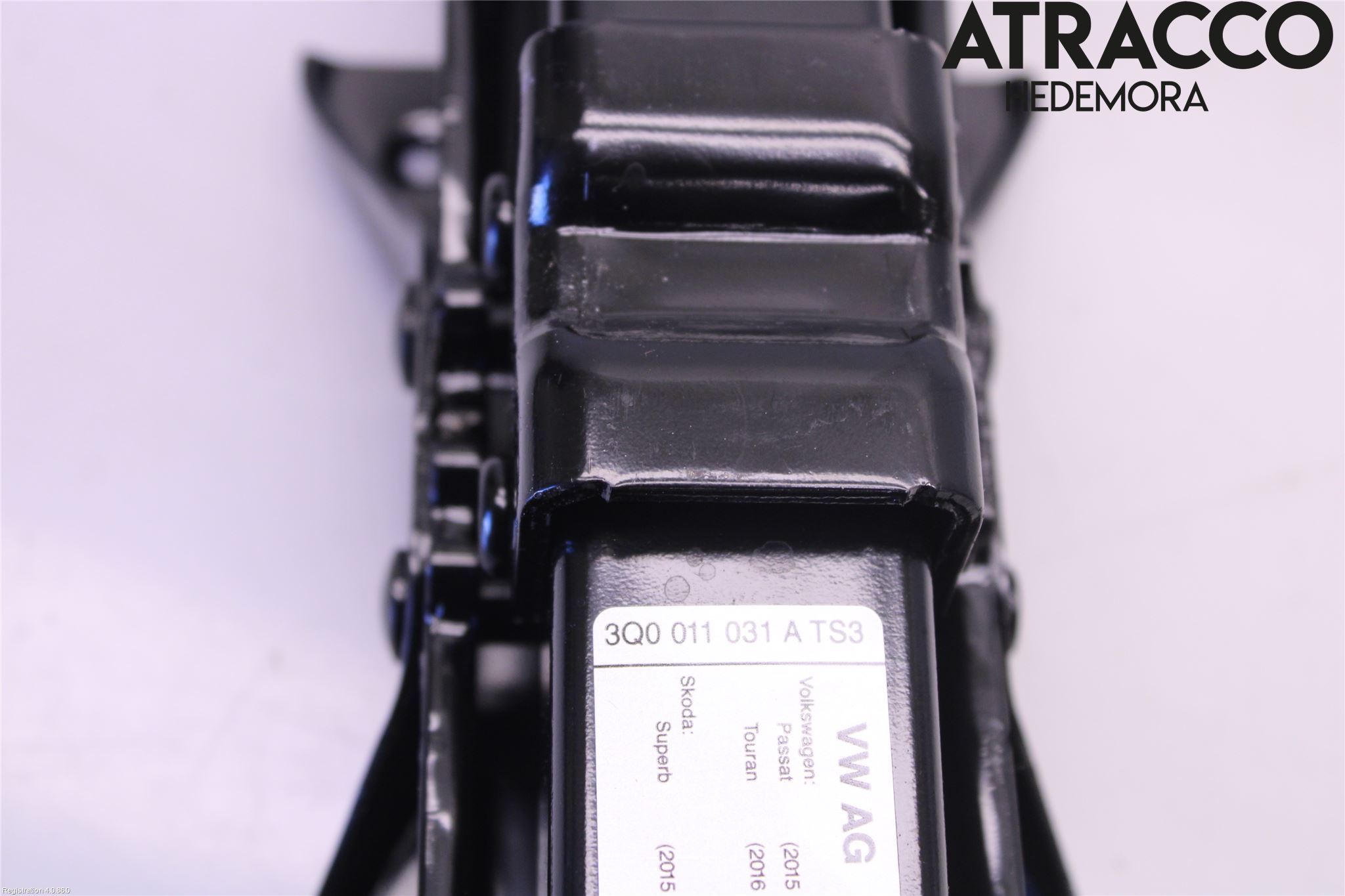 Volkswagen VW PASSAT 15-19 Domkraft