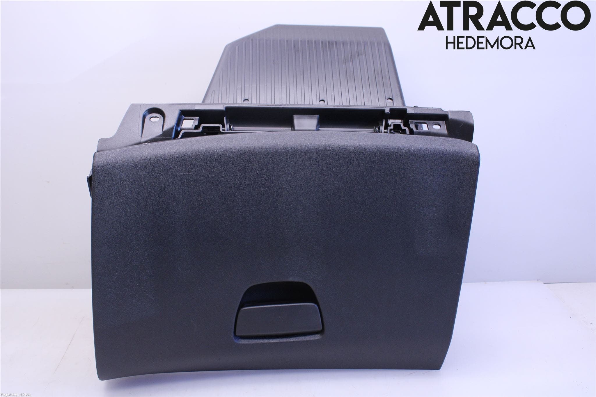 Peugeot 2008 13-20 Handskfack