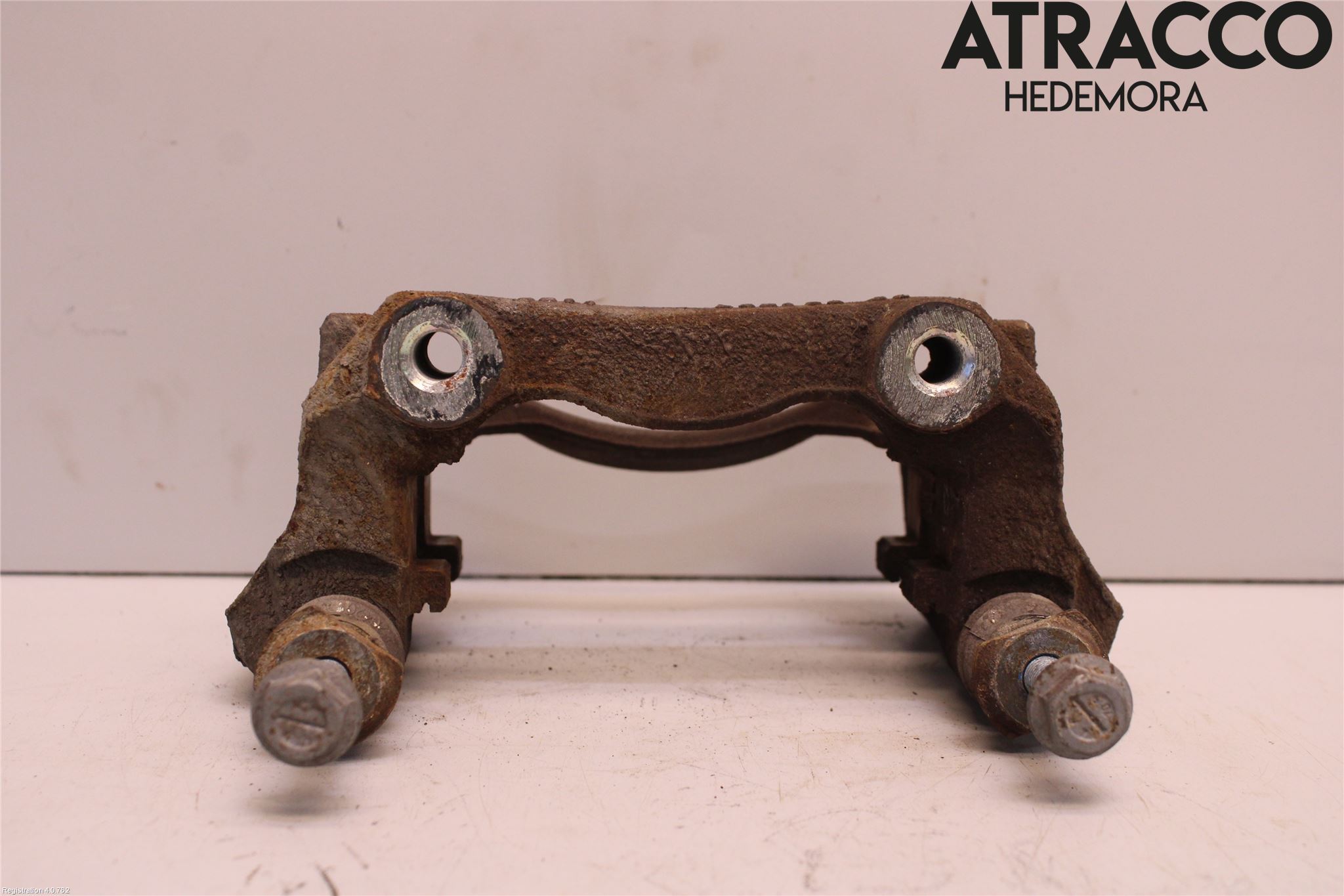 Toyota AURIS 13-19 Bromsokshållare