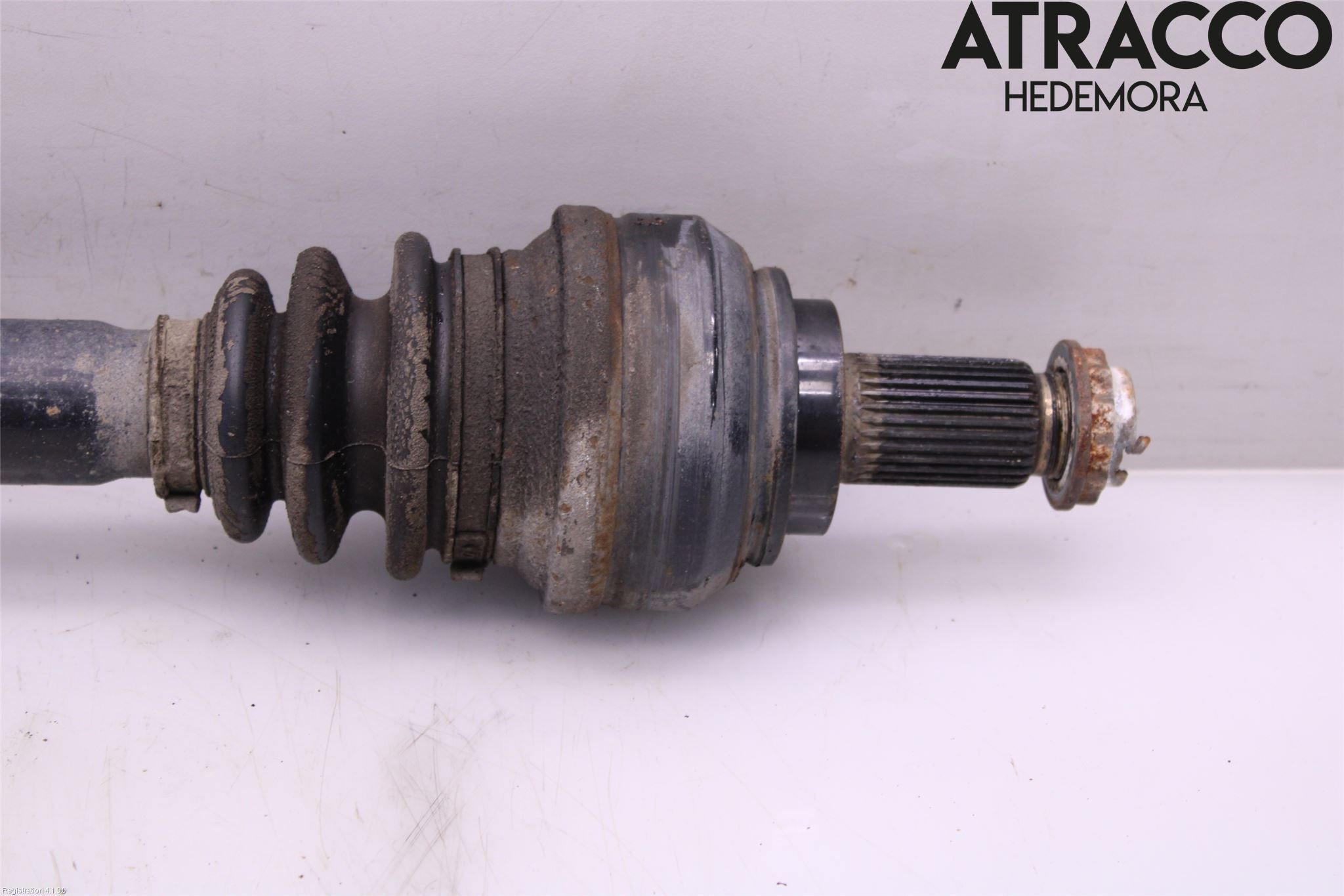 BMW 4 F32/F33/F82/F83 13-20 Drivaxel Bak Vänster