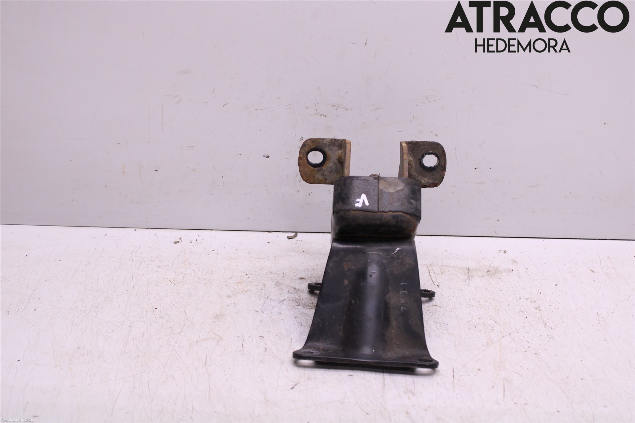 Suzuki JIMNY 81-21 Motorfäste