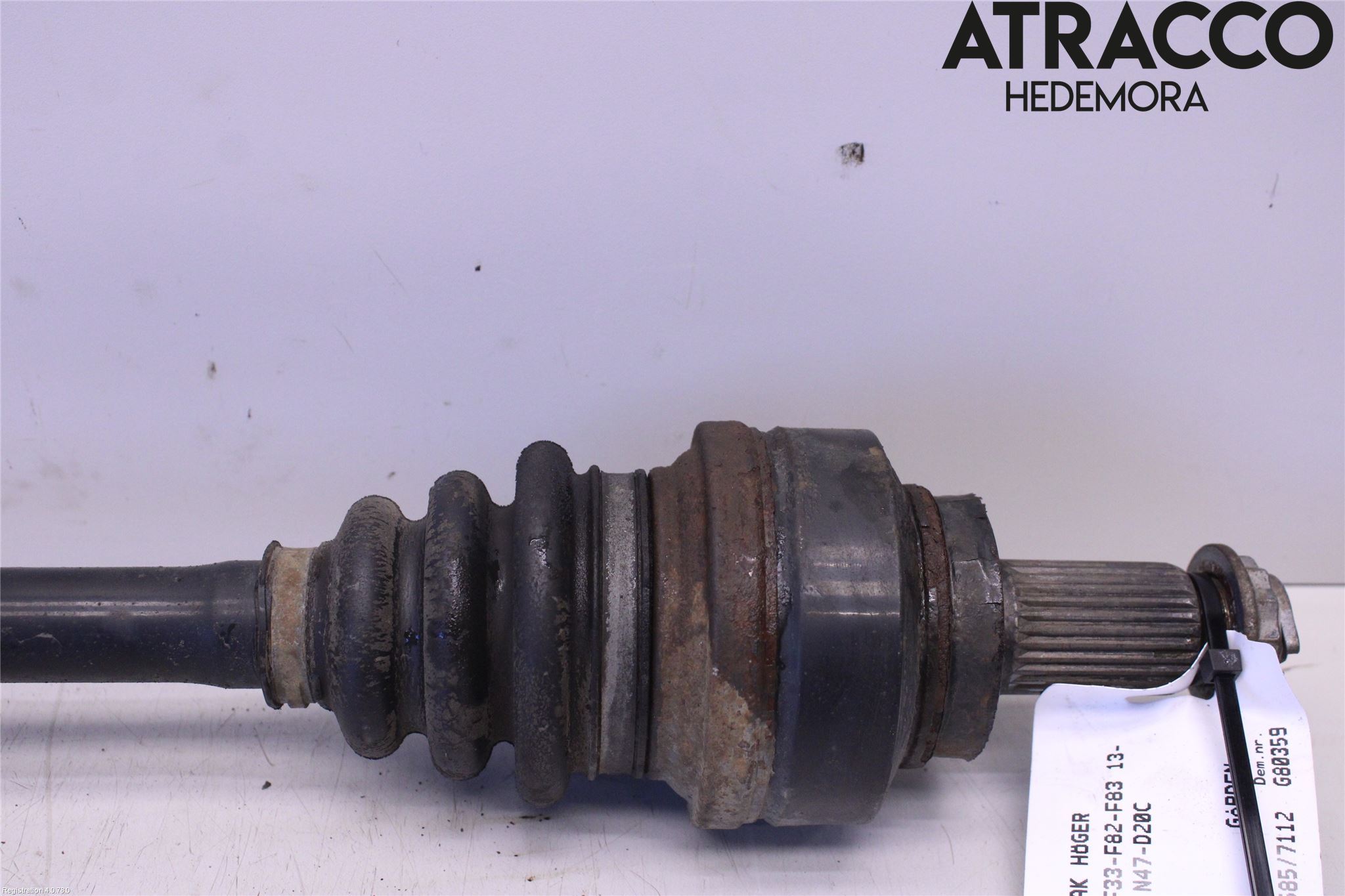 BMW 4 F32/F33/F82/F83 13-20 Drivaxel Bak Höger