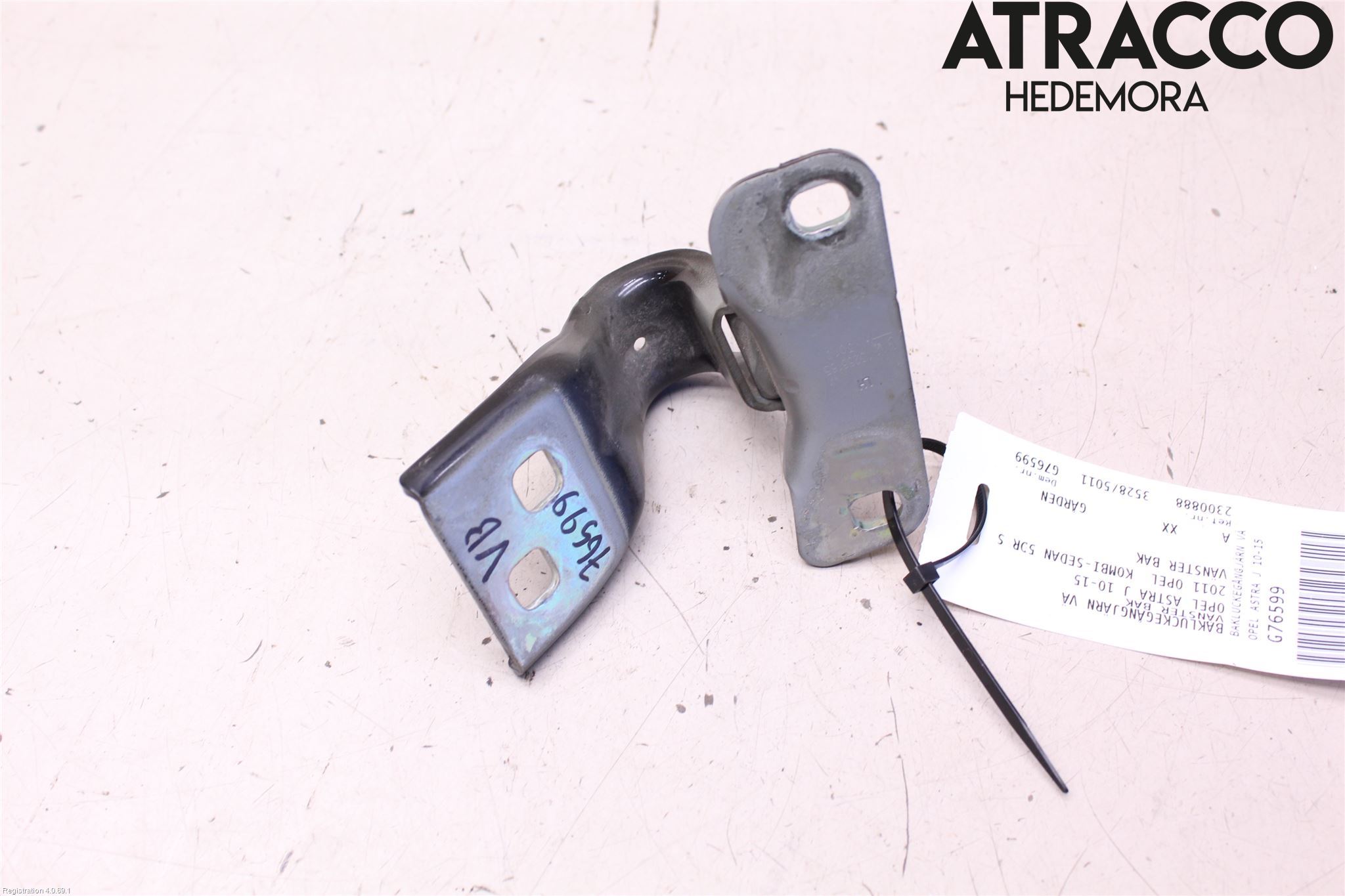 Opel ASTRA J 10-15 Bakluckegångjärn Vä