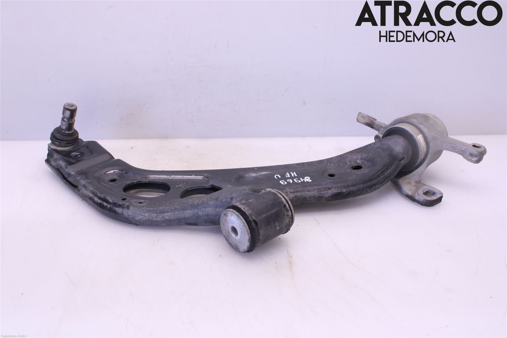 BMW X1 F48 15-22 Bärarm Fram Undre Hö