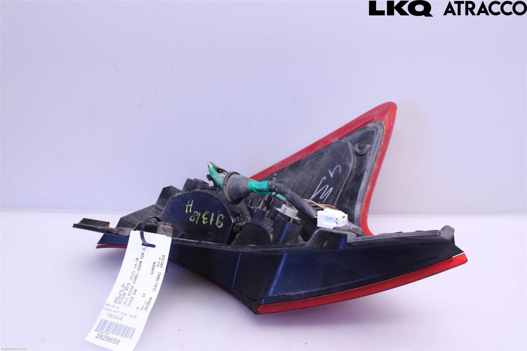 Nissan NOTE E12 14-20 Bakljus Höger