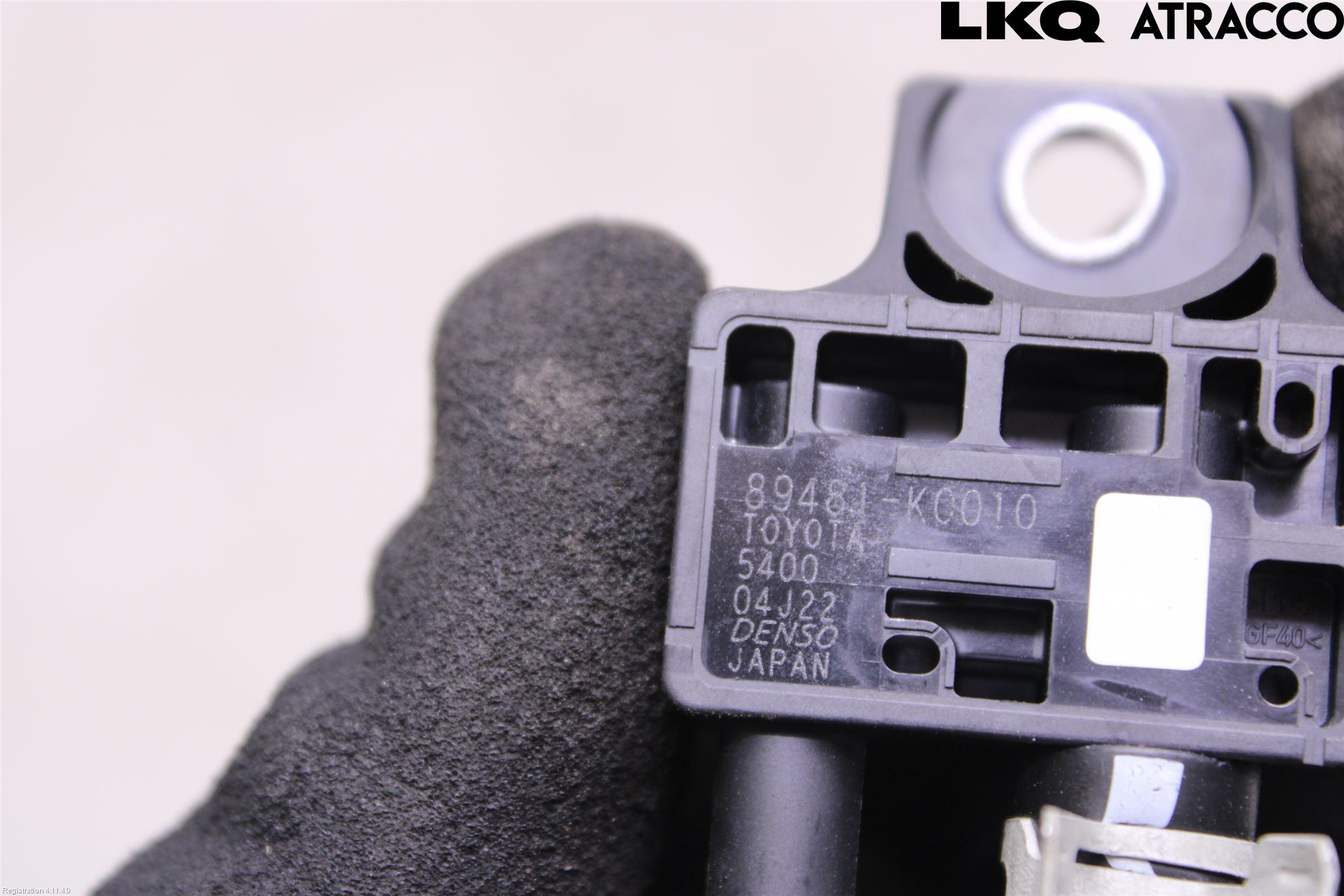 Toyota YARIS XP21 20- Vakuumventil