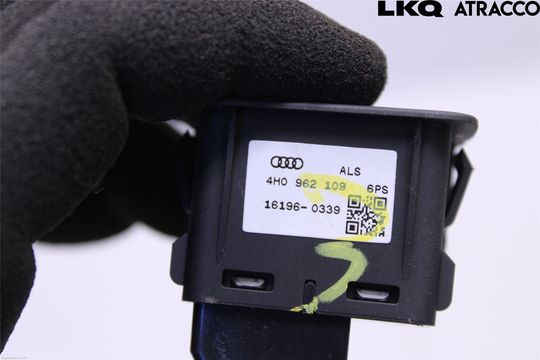 Audi Q3 8U 12-18 Strömställare Fram