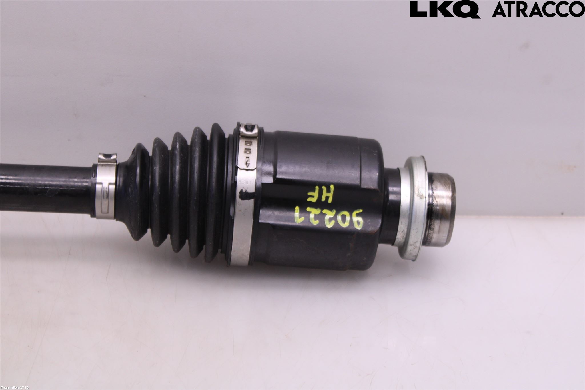 Suzuki SX4 S-CROSS 22- Drivaxel Fram Höger