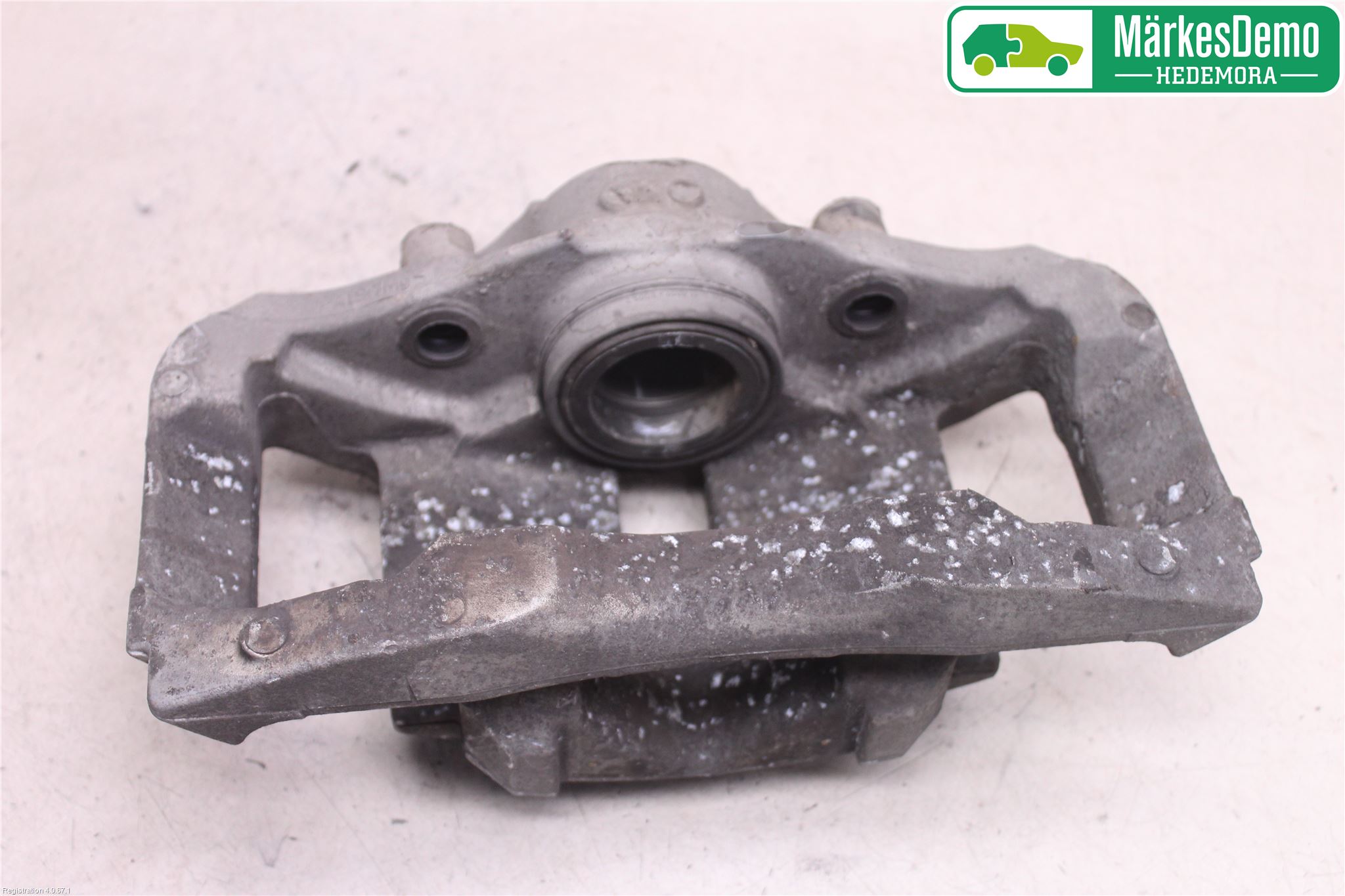 BMW 5 GT F07 09-17 Bromsok Fram Höger